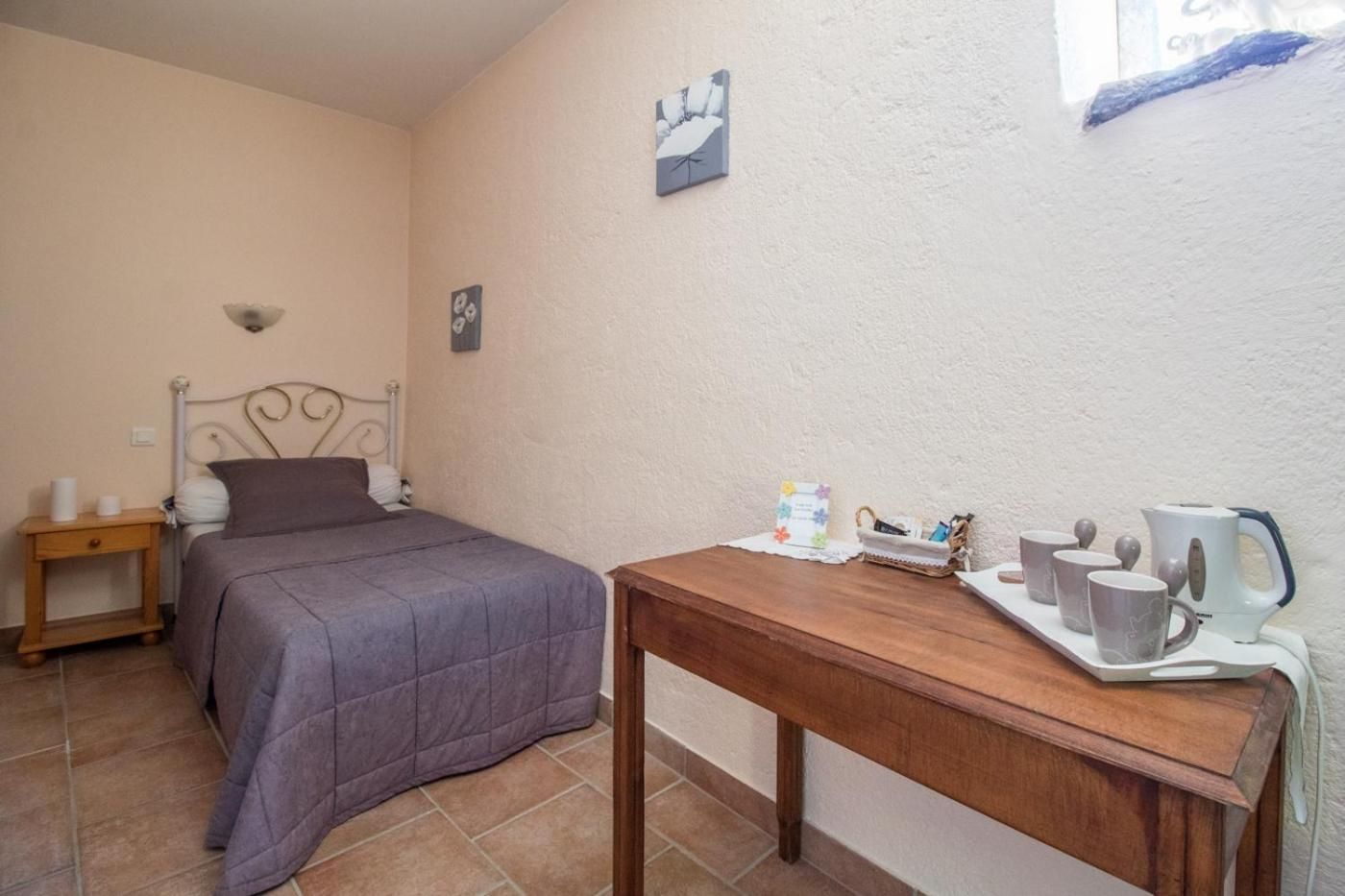Triple Room with Private Bathroom