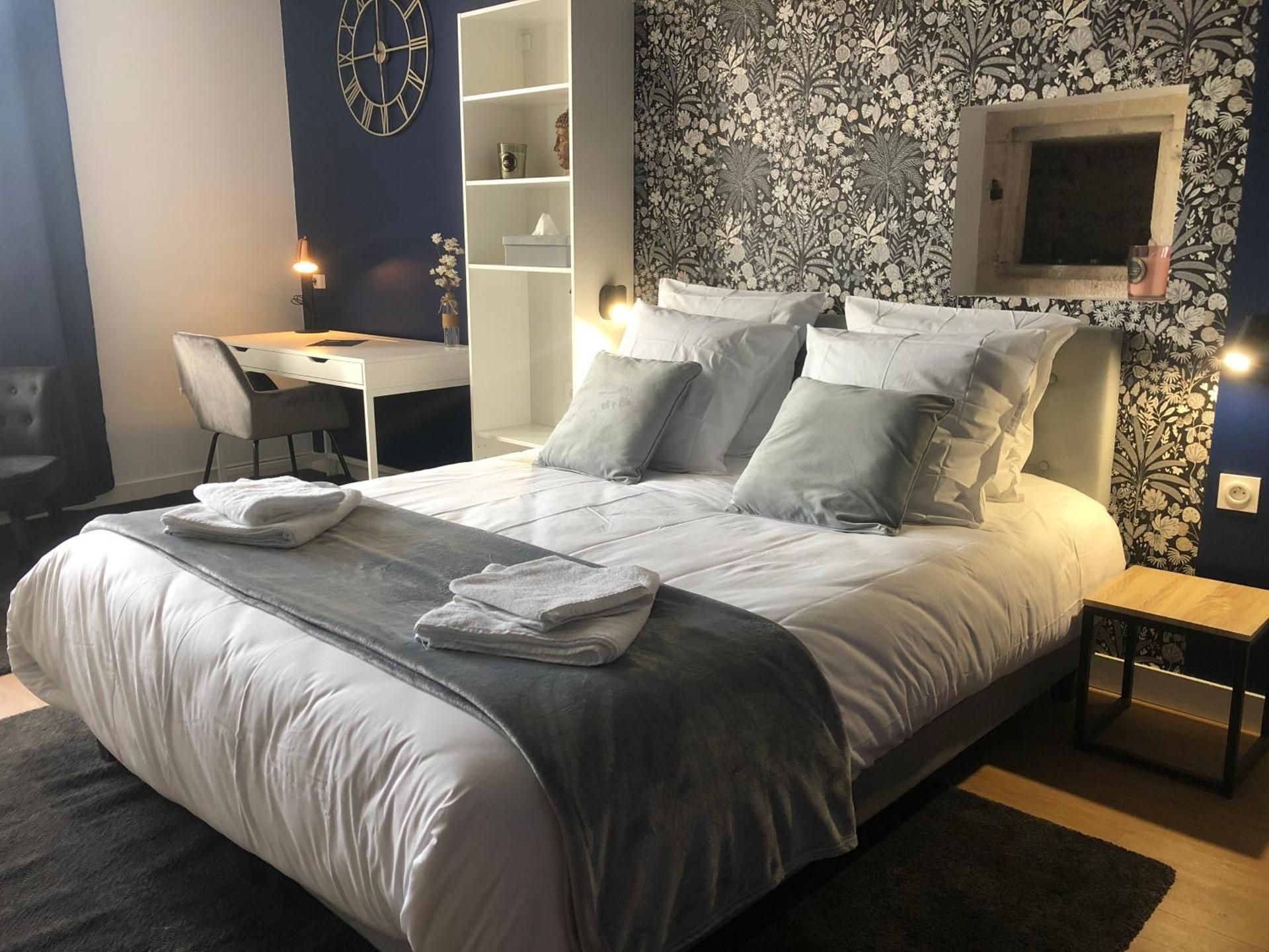 Superior Queen Room