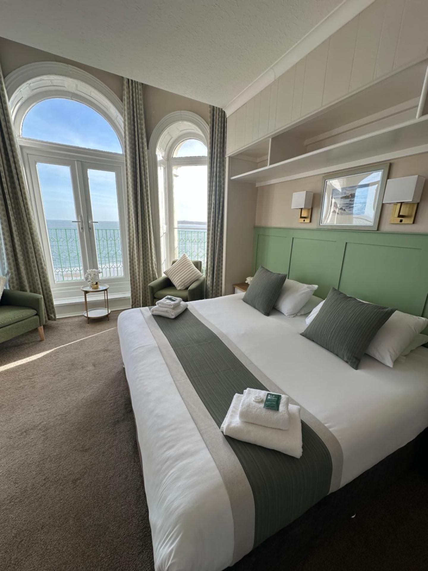 Deluxe Double or Twin Room