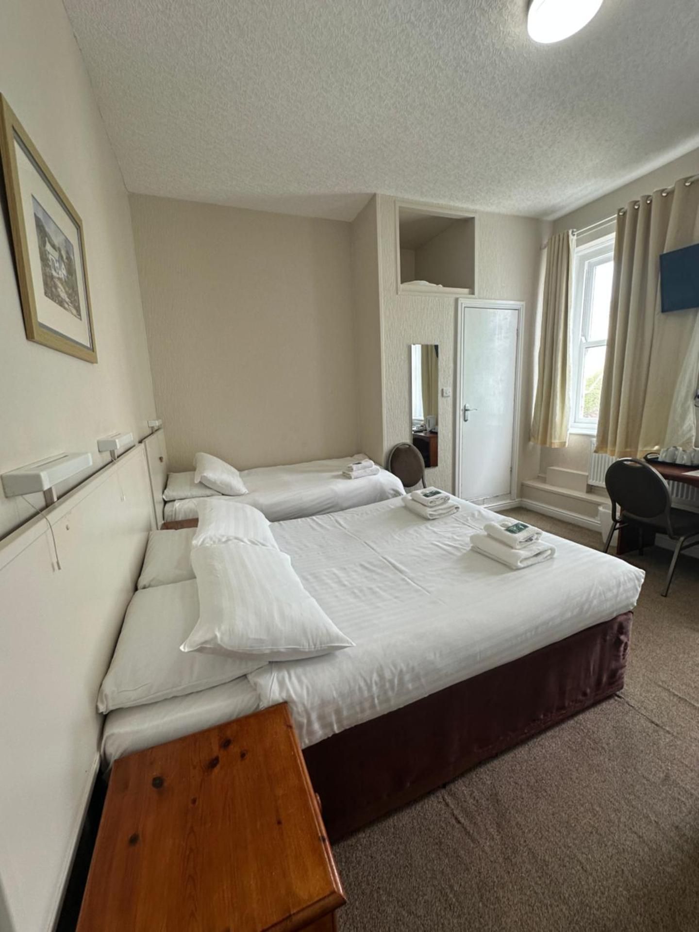 Quadruple Room with Shower