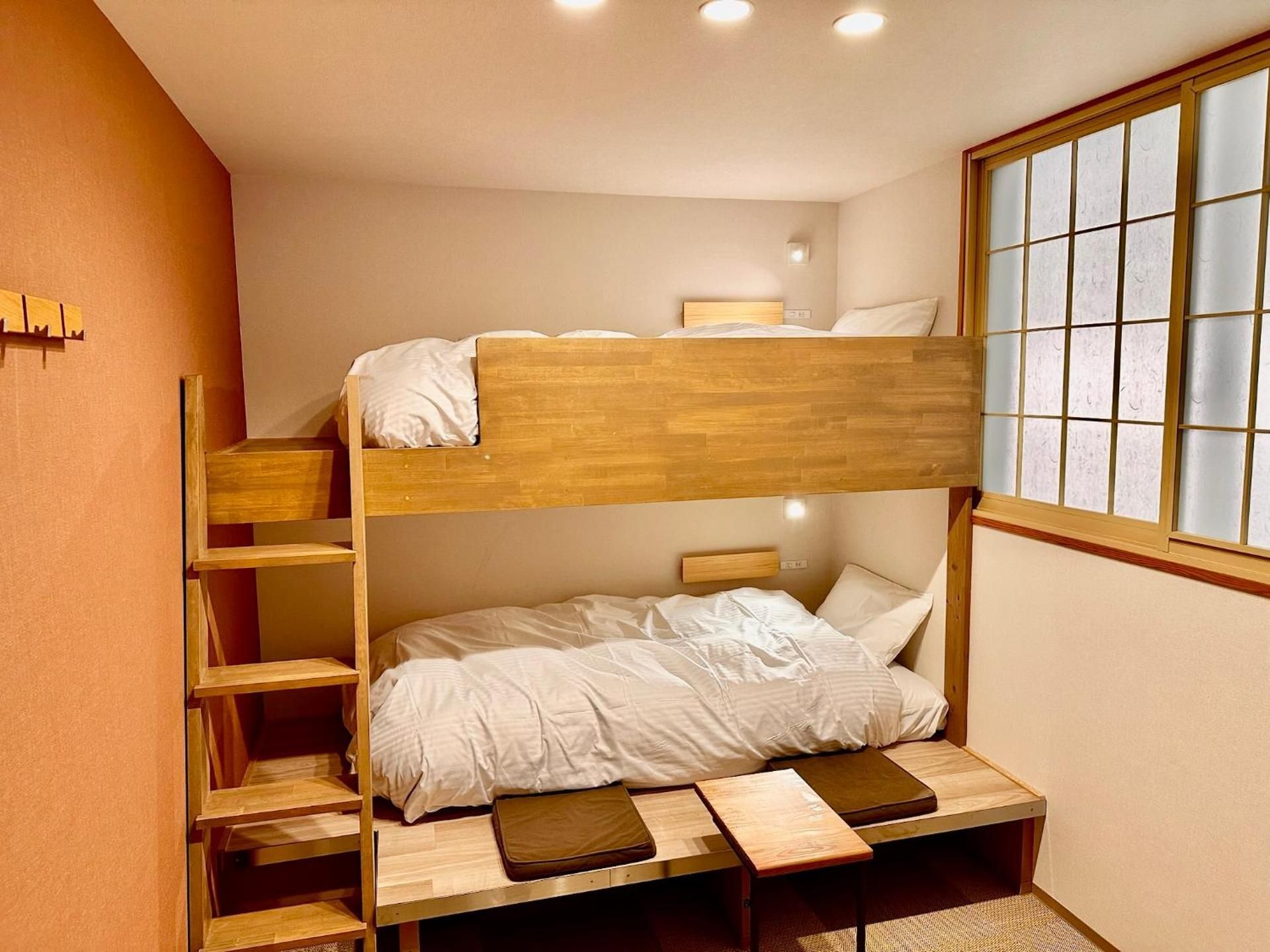 Economy Twin Room