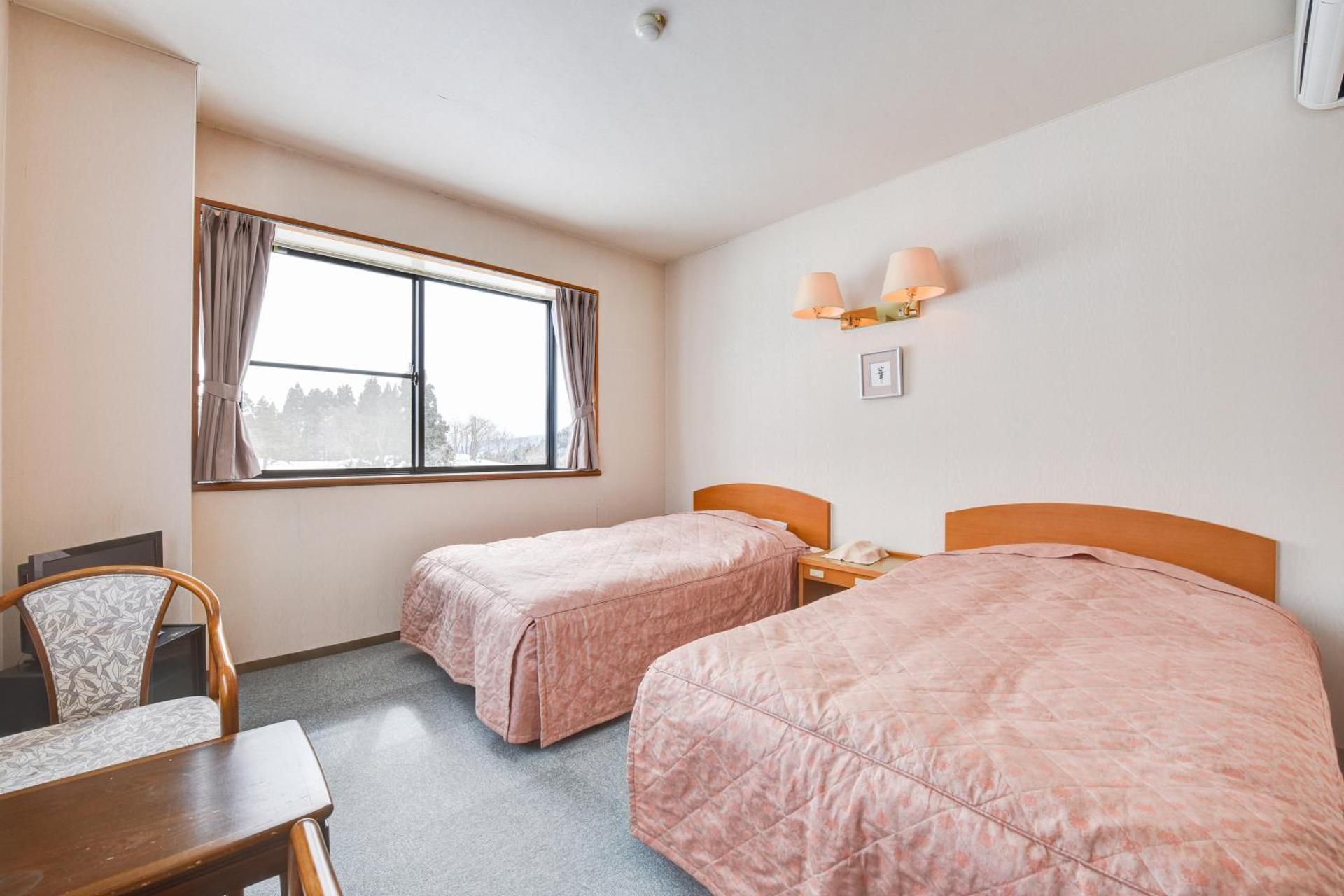 Twin Room with Private Bathroom