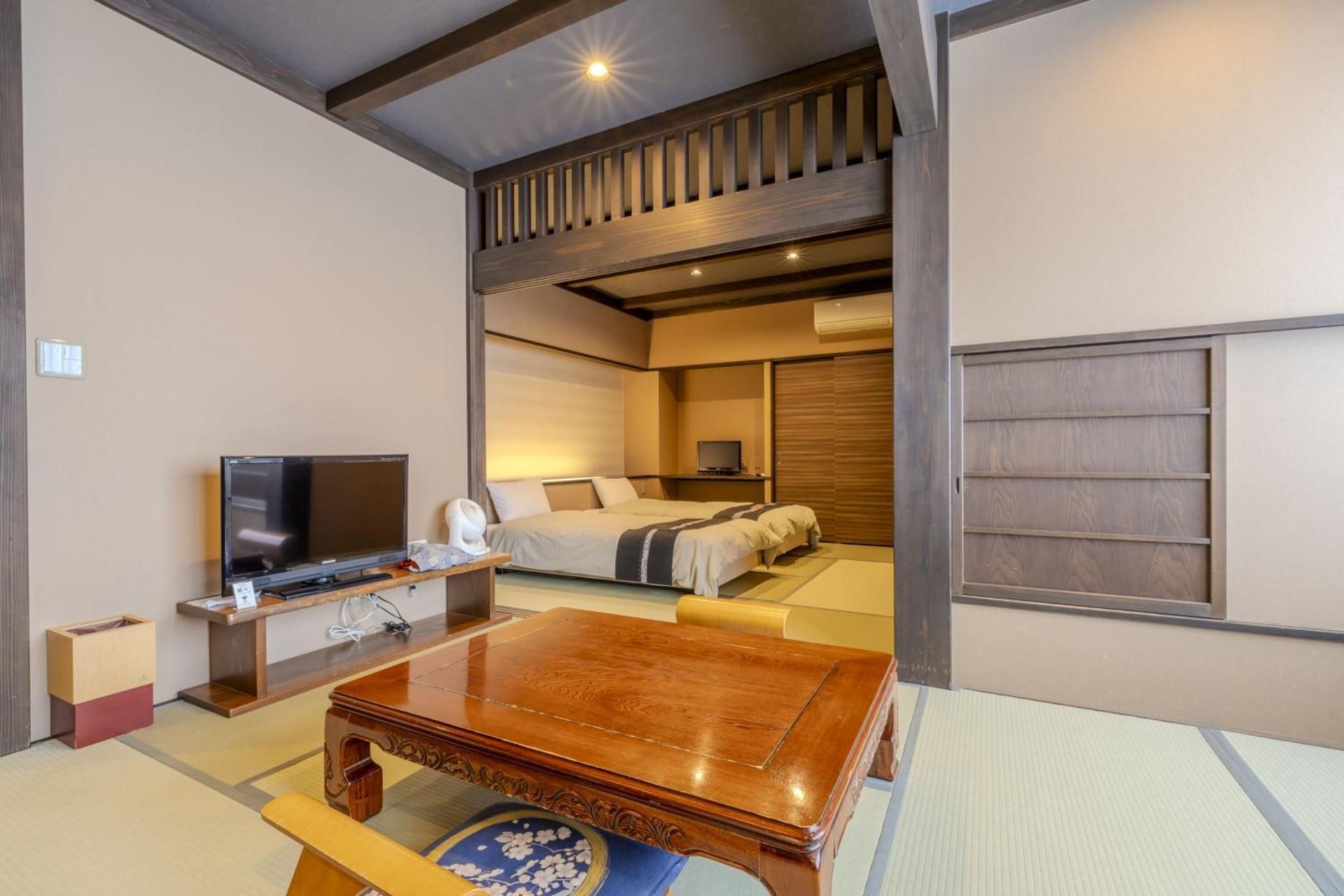 (221) Twin Room with Private Onsen