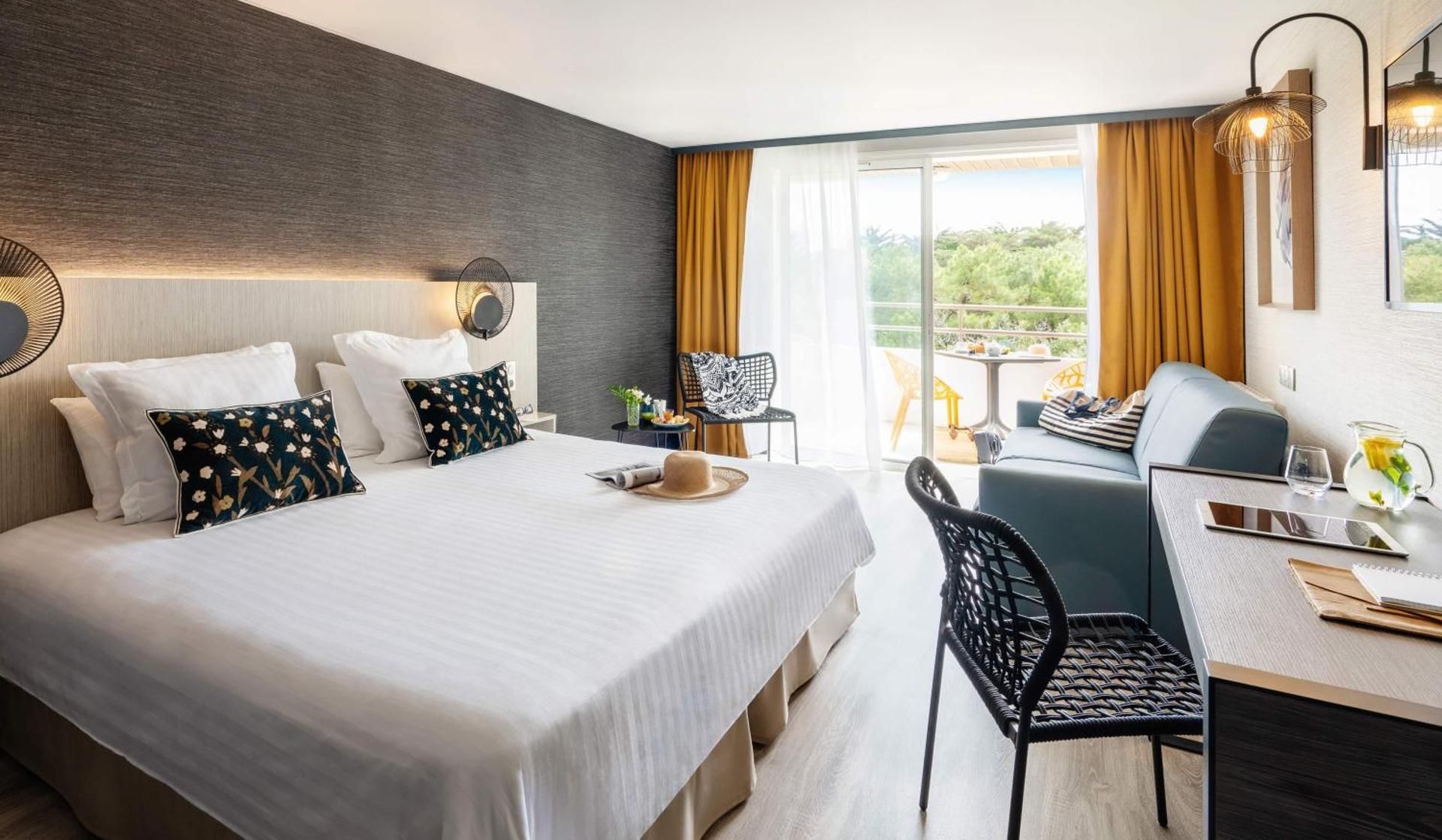 Privilege Room with Balcony