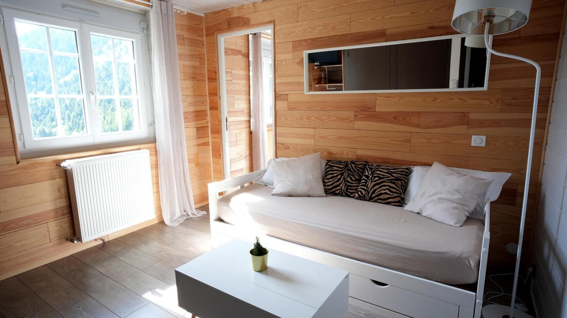 Double Room with Mountain View