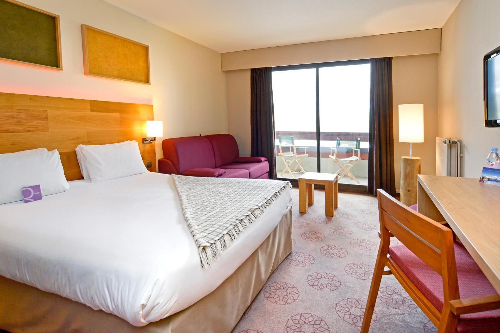 Standard Room with 1 double bed and balcony