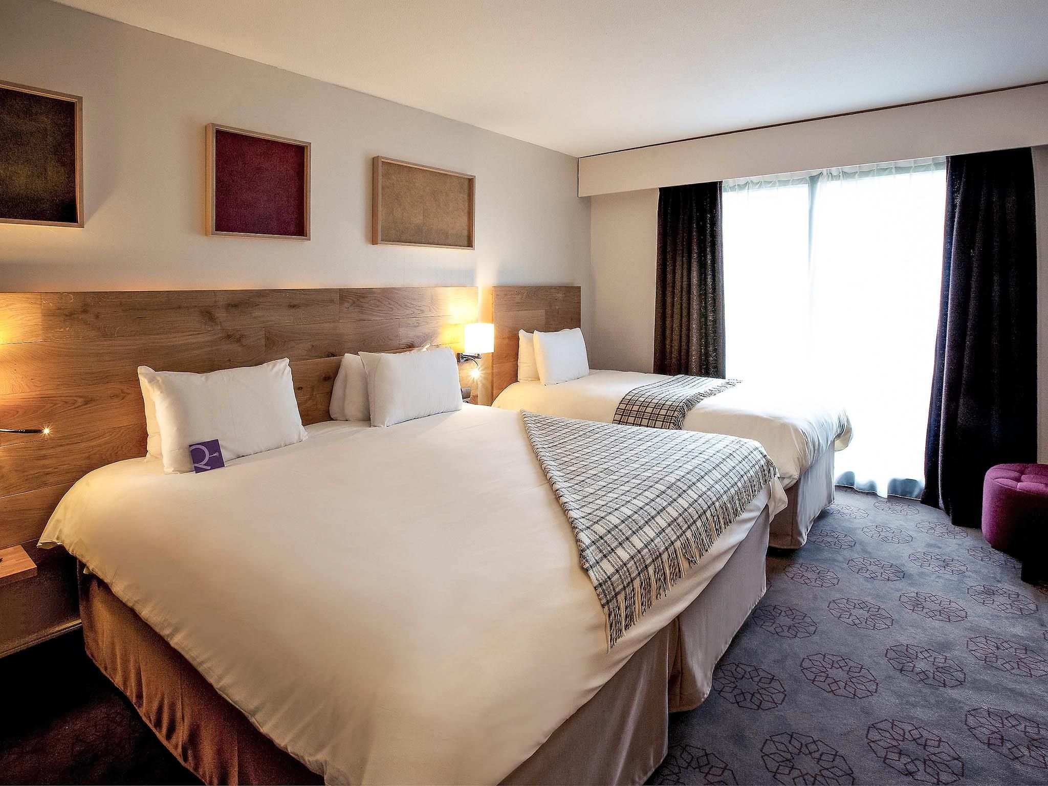Standard Room With 1 Double Bed, 1 Single Bed And A Balcony