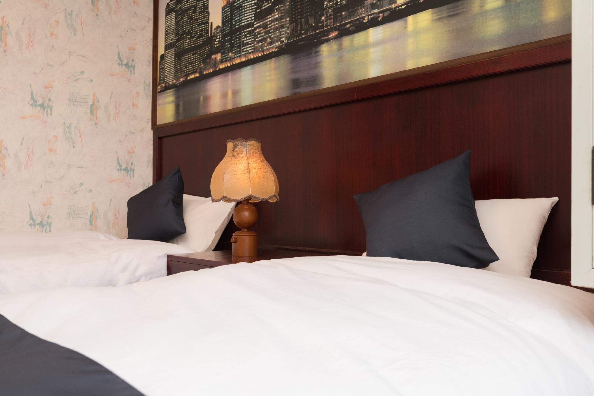 Twin Bed Non-Smoking