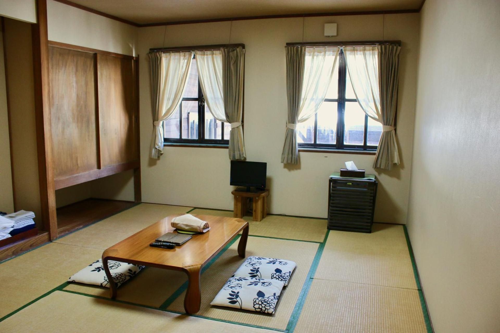 Japanese-Style Quadruple Room