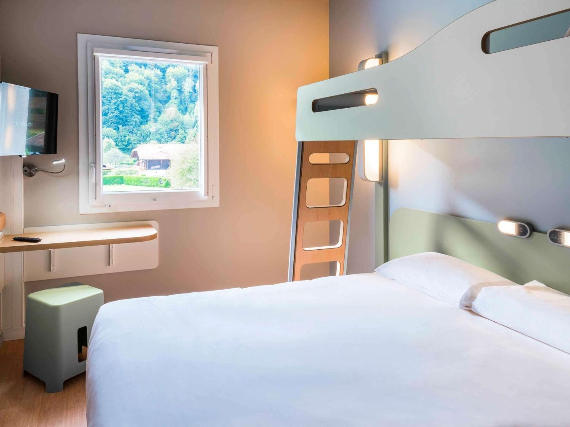 Triple Room with Bunk Bed