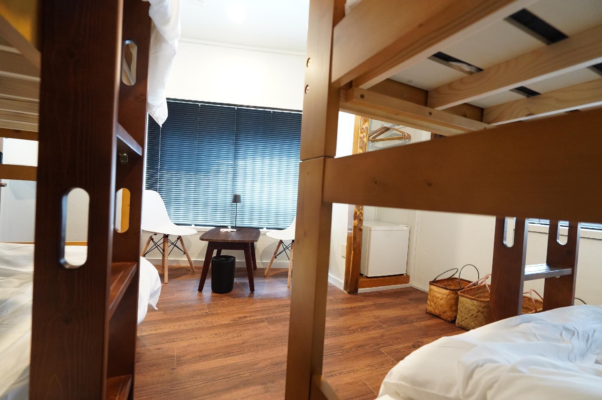 Fourth Room - Non-Smoking