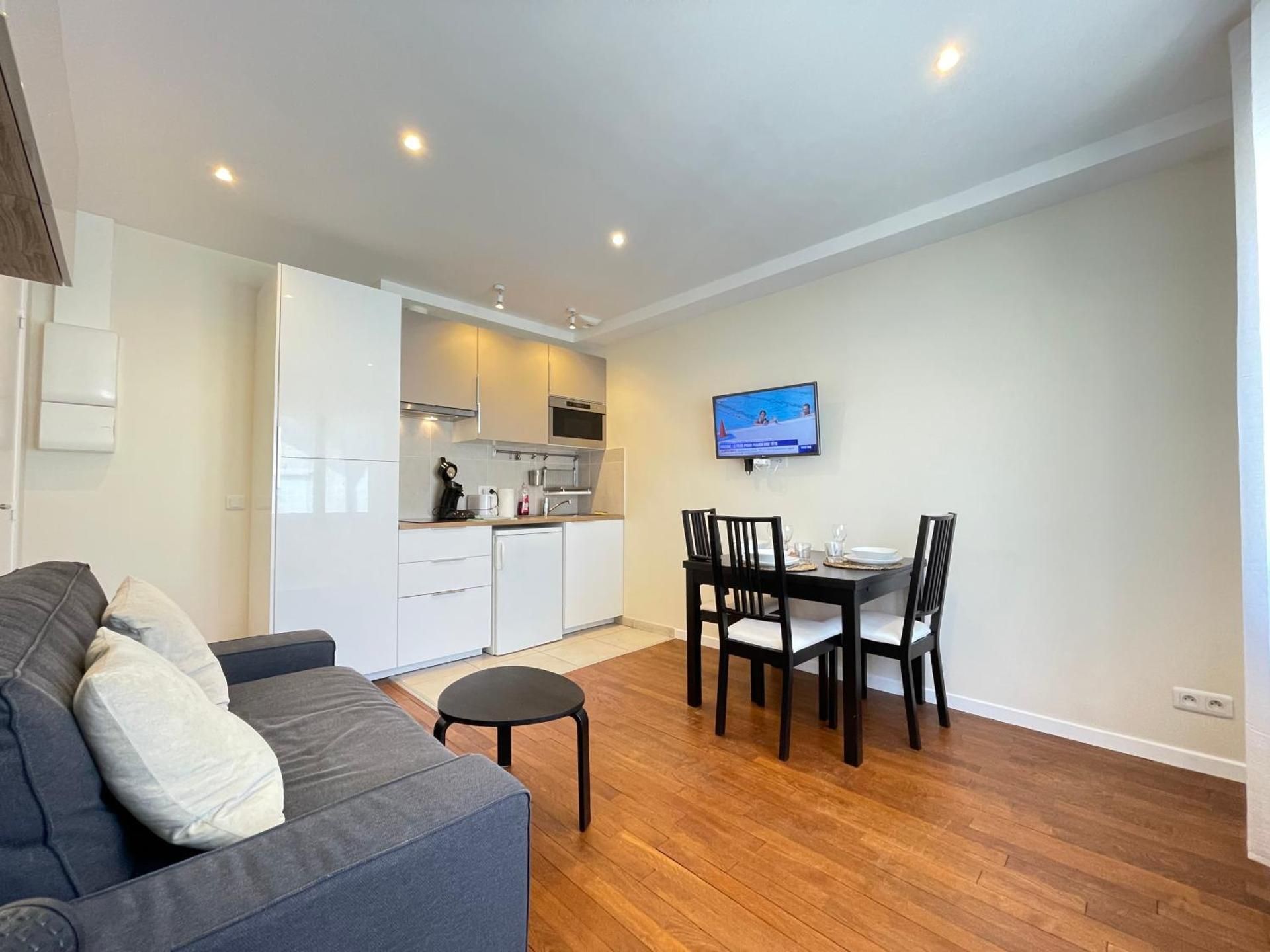 Standard Apartment