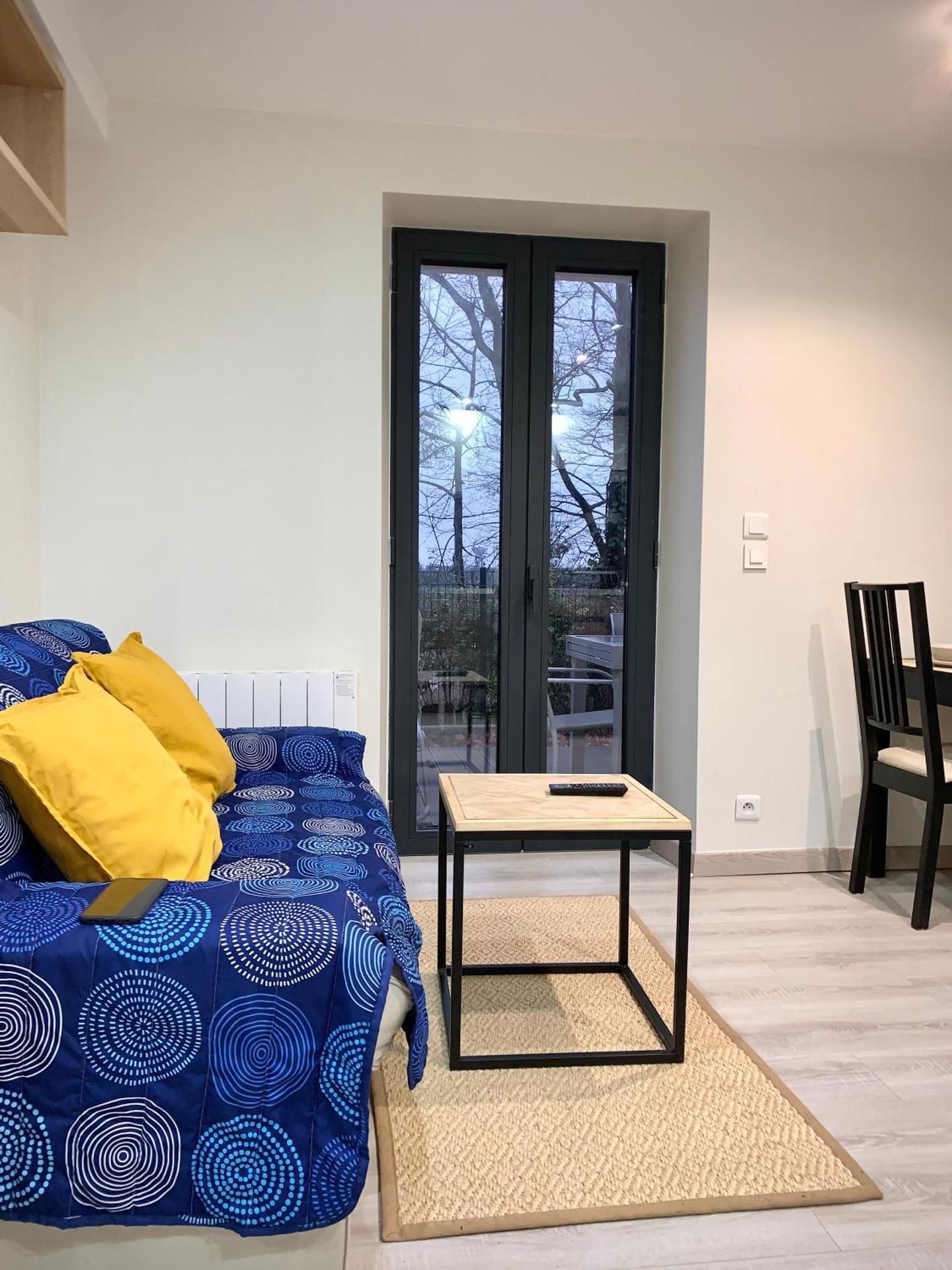 Studio with Terrace