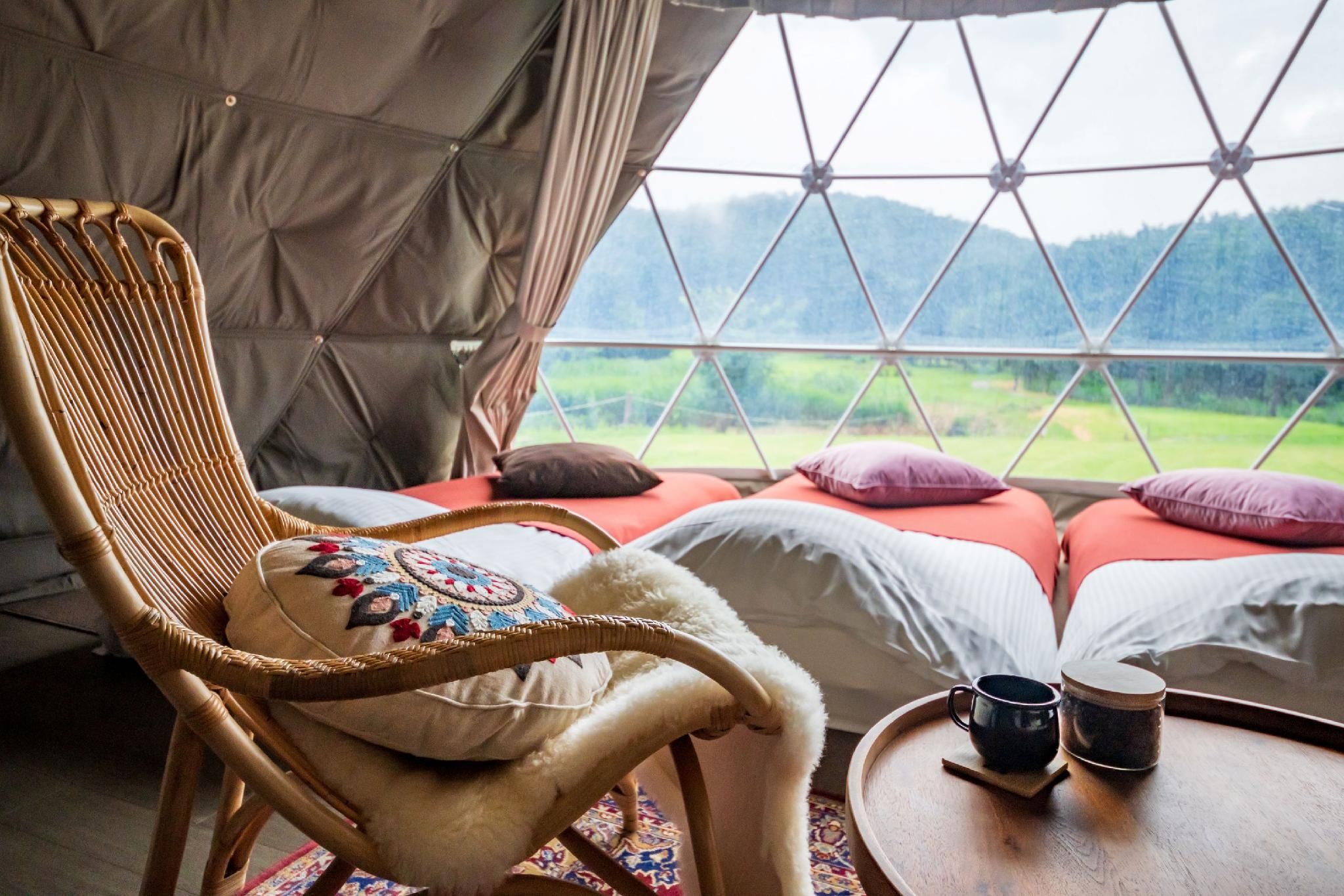 Forest Side Single Dome - 4 Beds