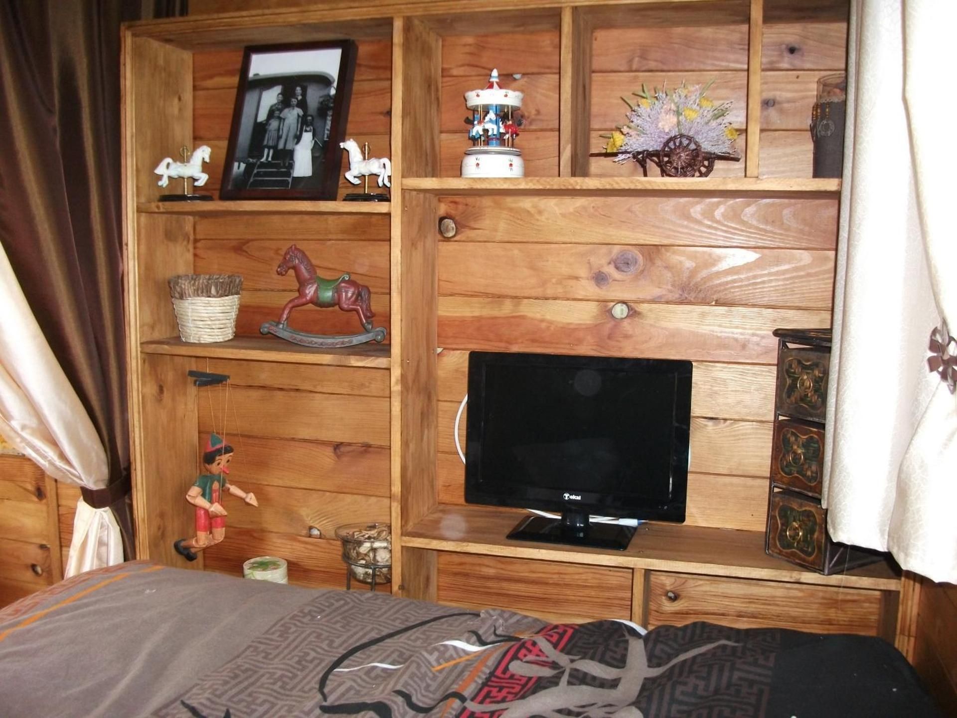 Standard Double Room with Shared Bathroom