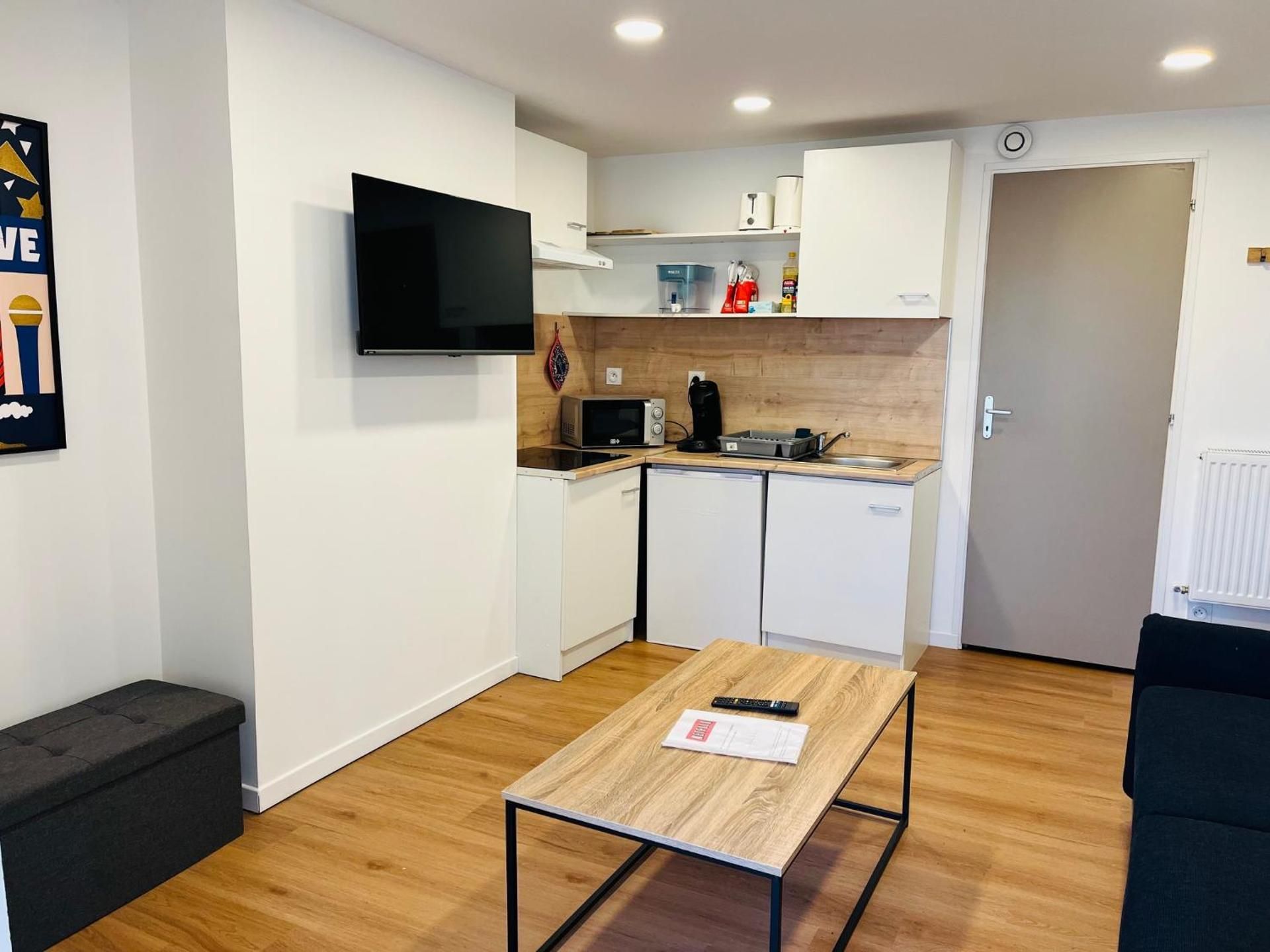 Studio with Sofa Bed