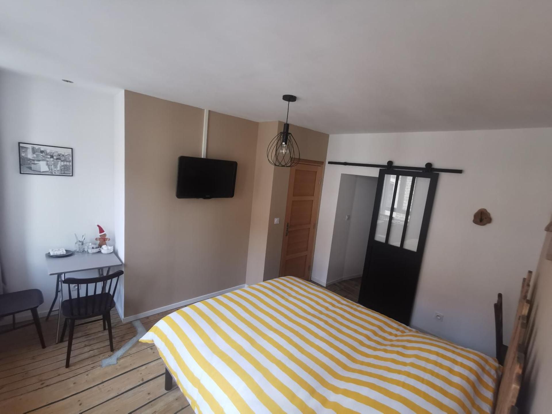 Double Room with Private Bathroom