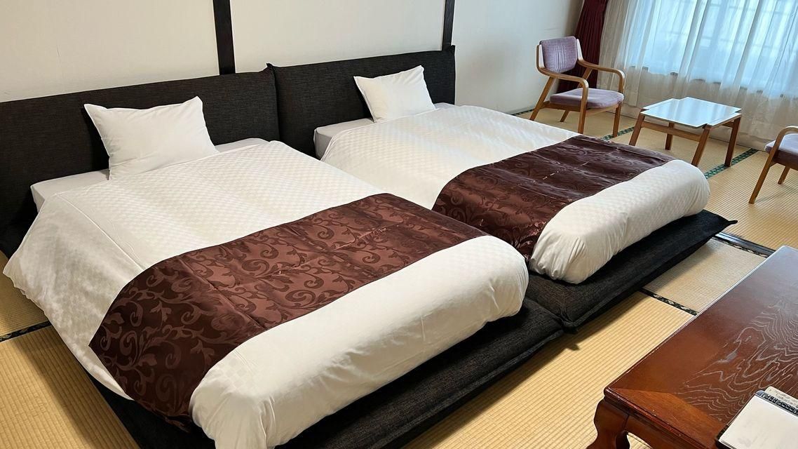 Japanese-Style Room