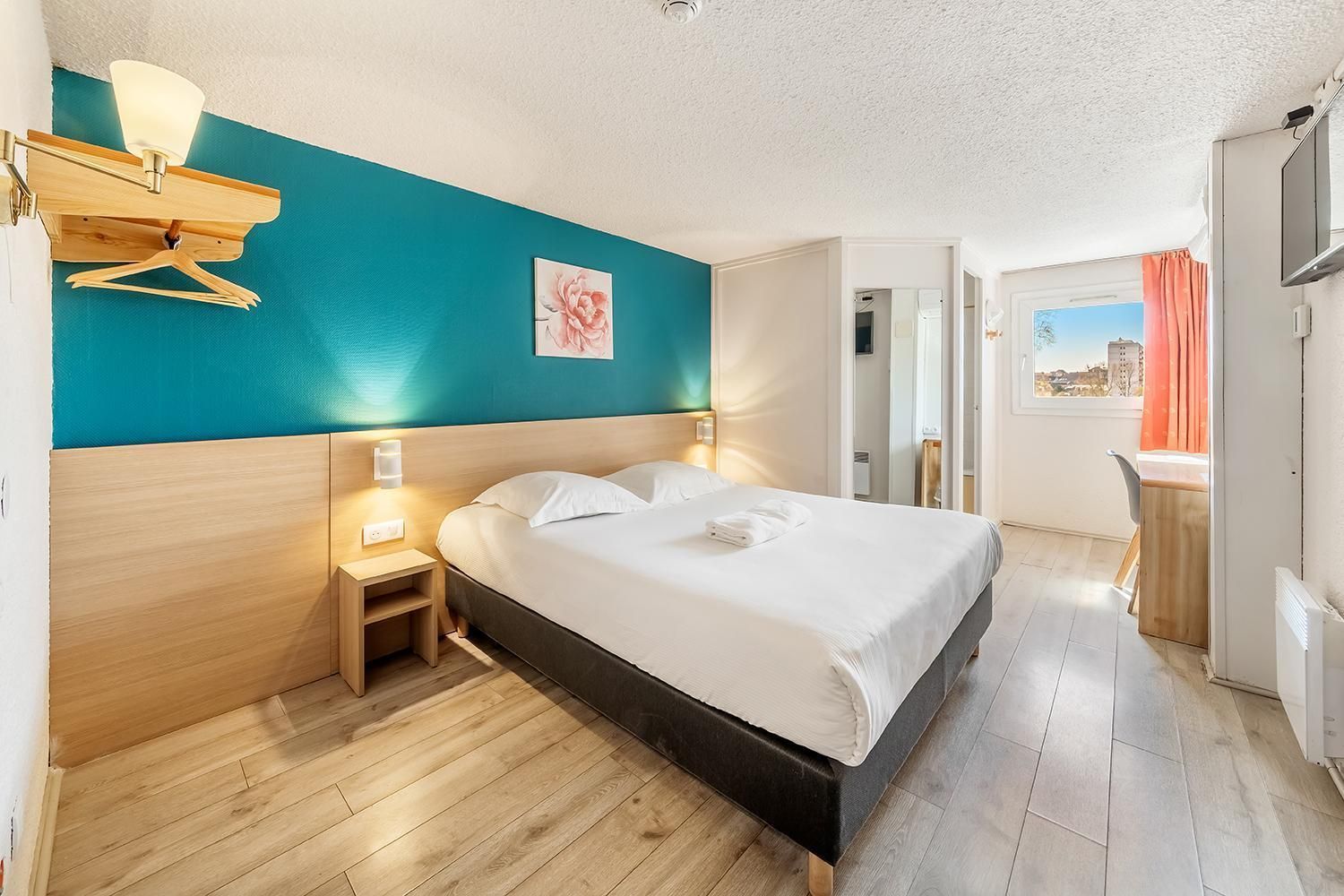 1 Queen Bed, Nonsmoking