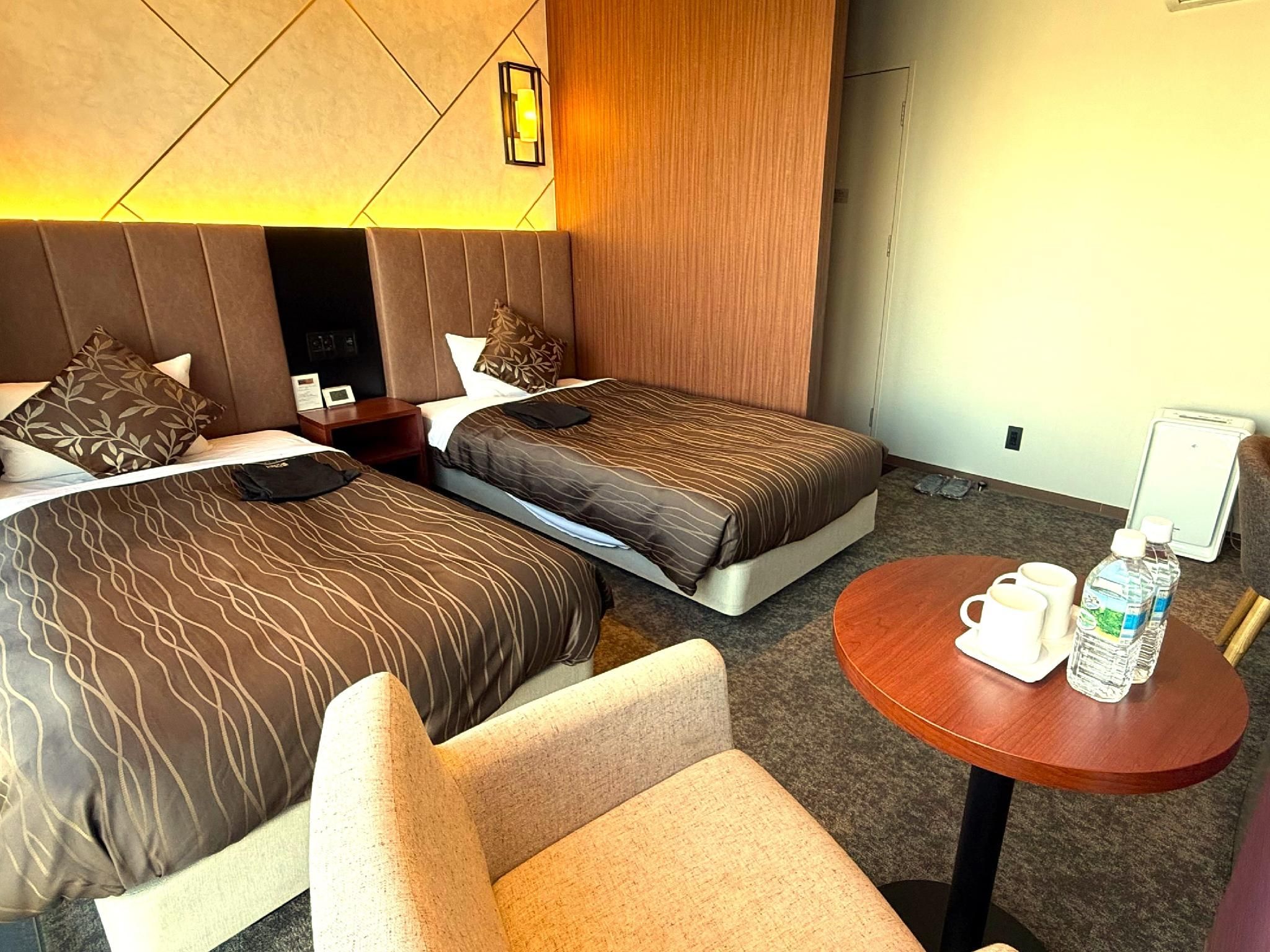 High Floor Twin Room
