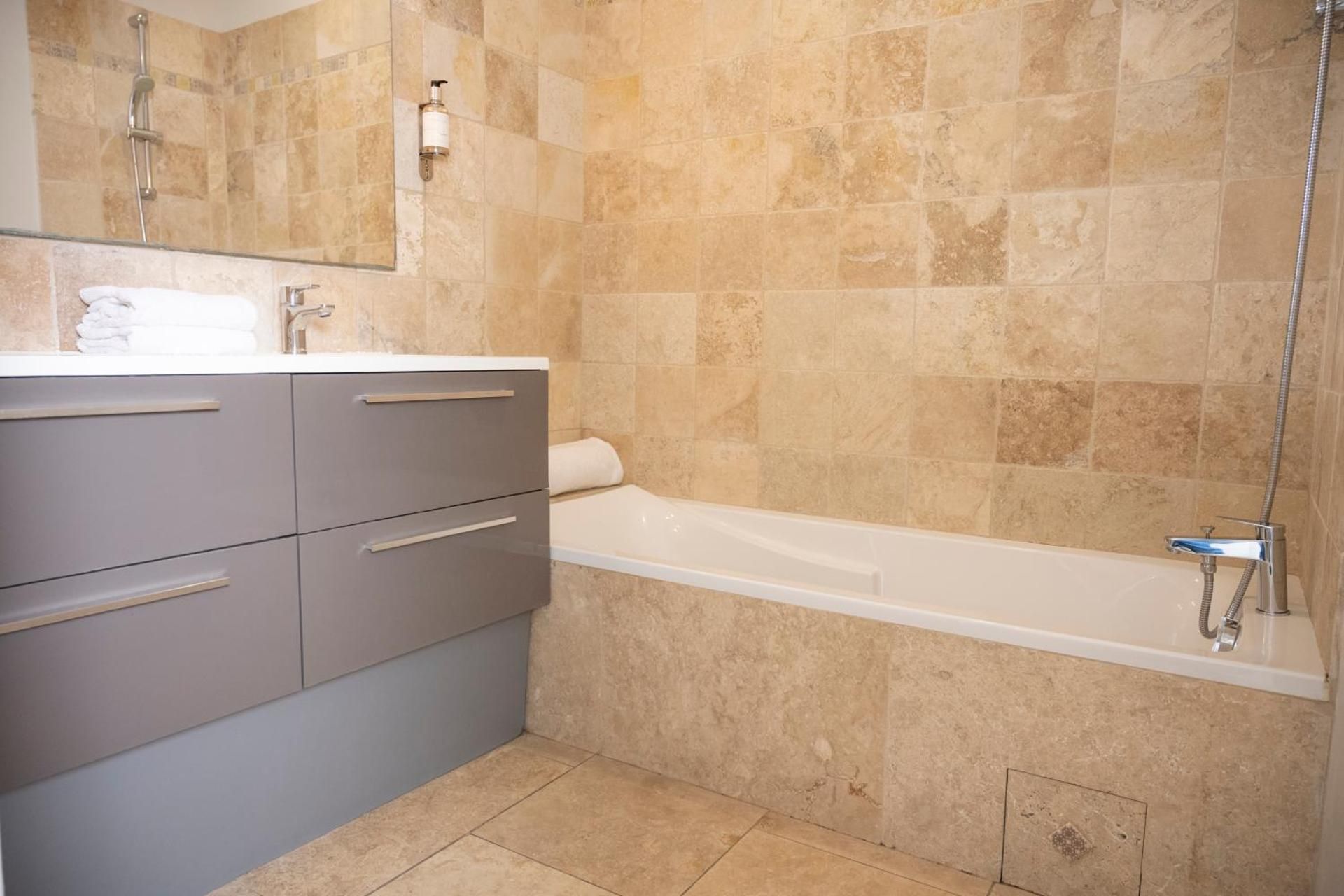 Superior One-Bedroom Apartment with Terrace