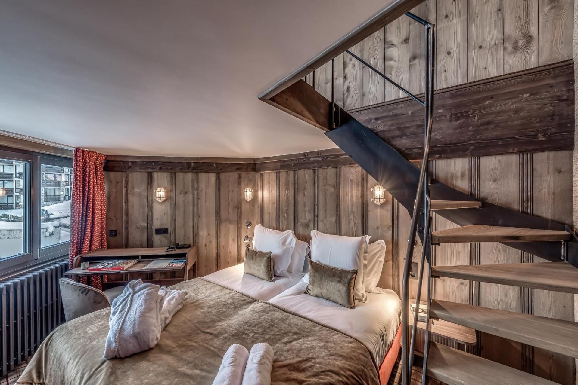 Duplex Quadruple Room