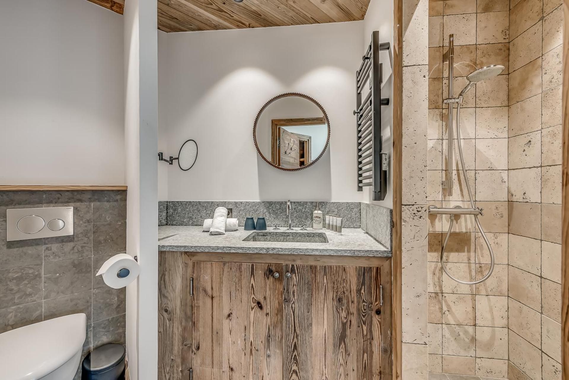 Two-Bedroom Apartment with Open Mezzanine - 7 Adults