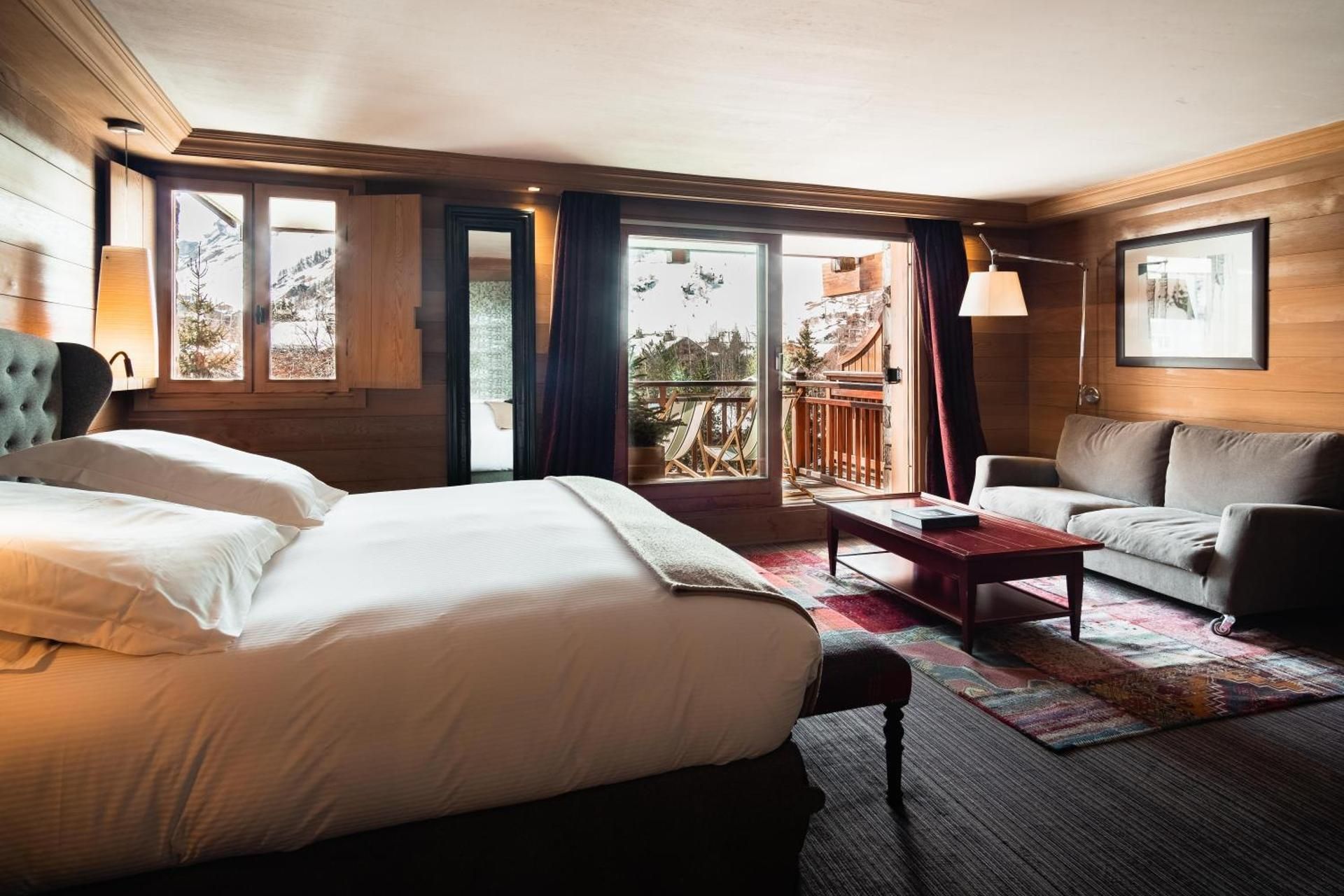 Junior Suite with Mountain View