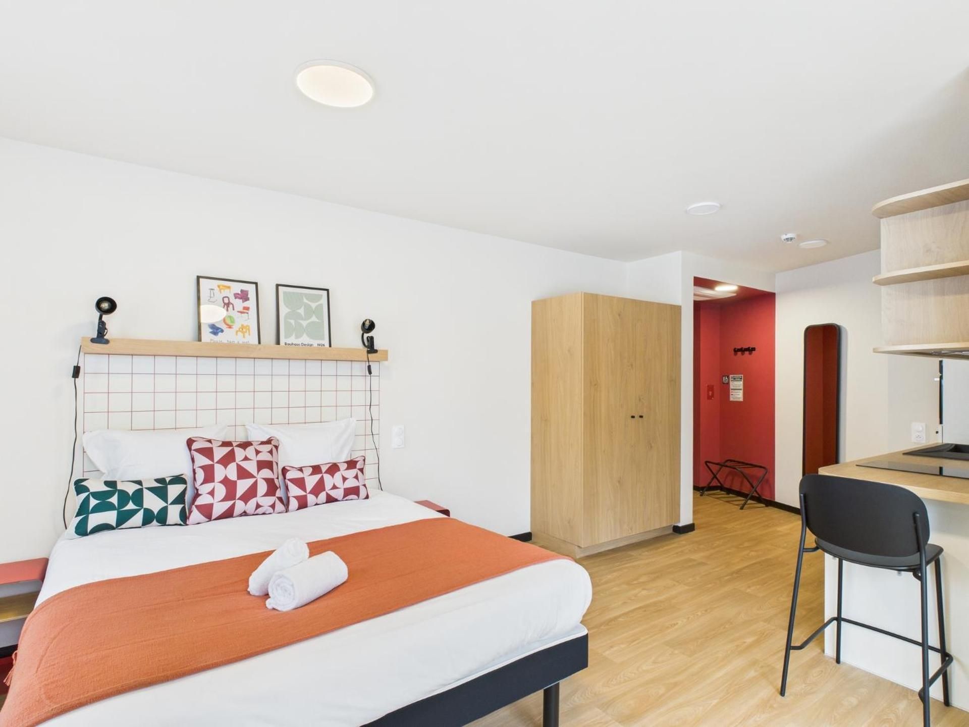Superior Apartment