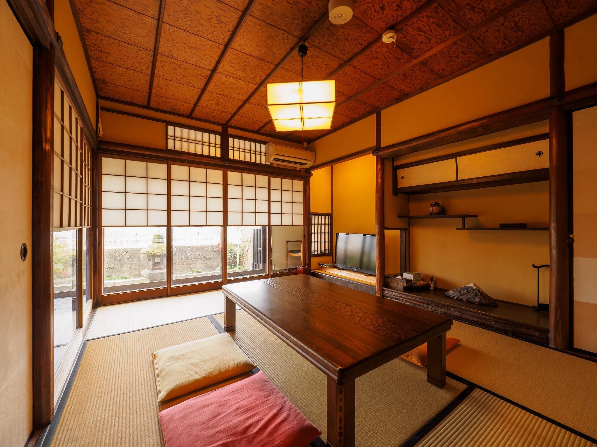 Deluxe Villa for 4 People