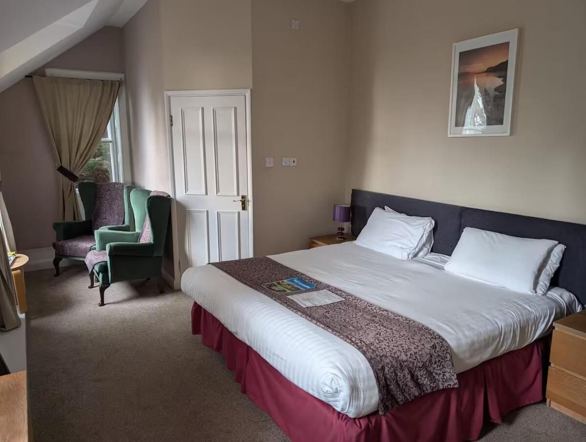 Double Room with Private Bathroom