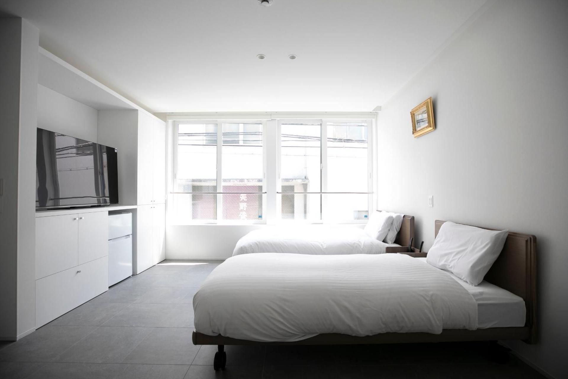 Twin Room with Private Bathroom