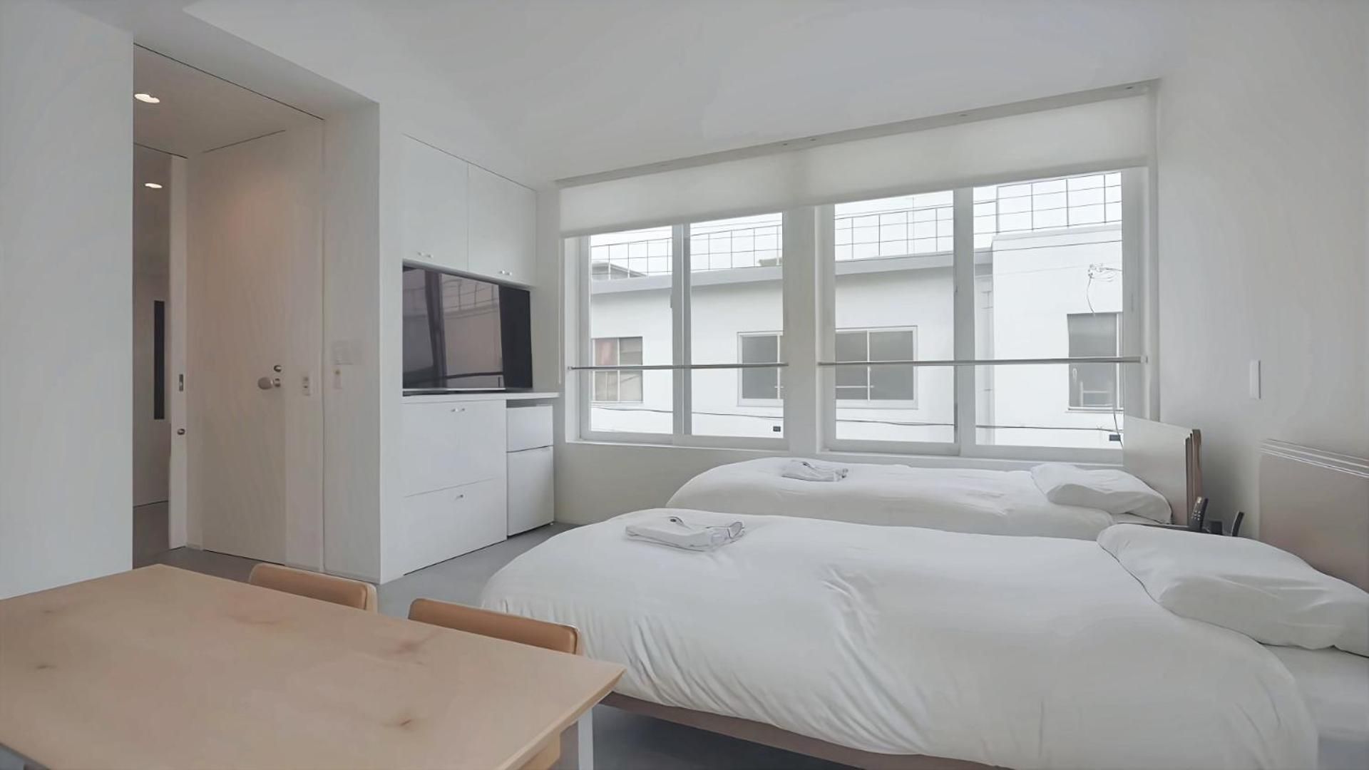 Twin Room with Private Bathroom