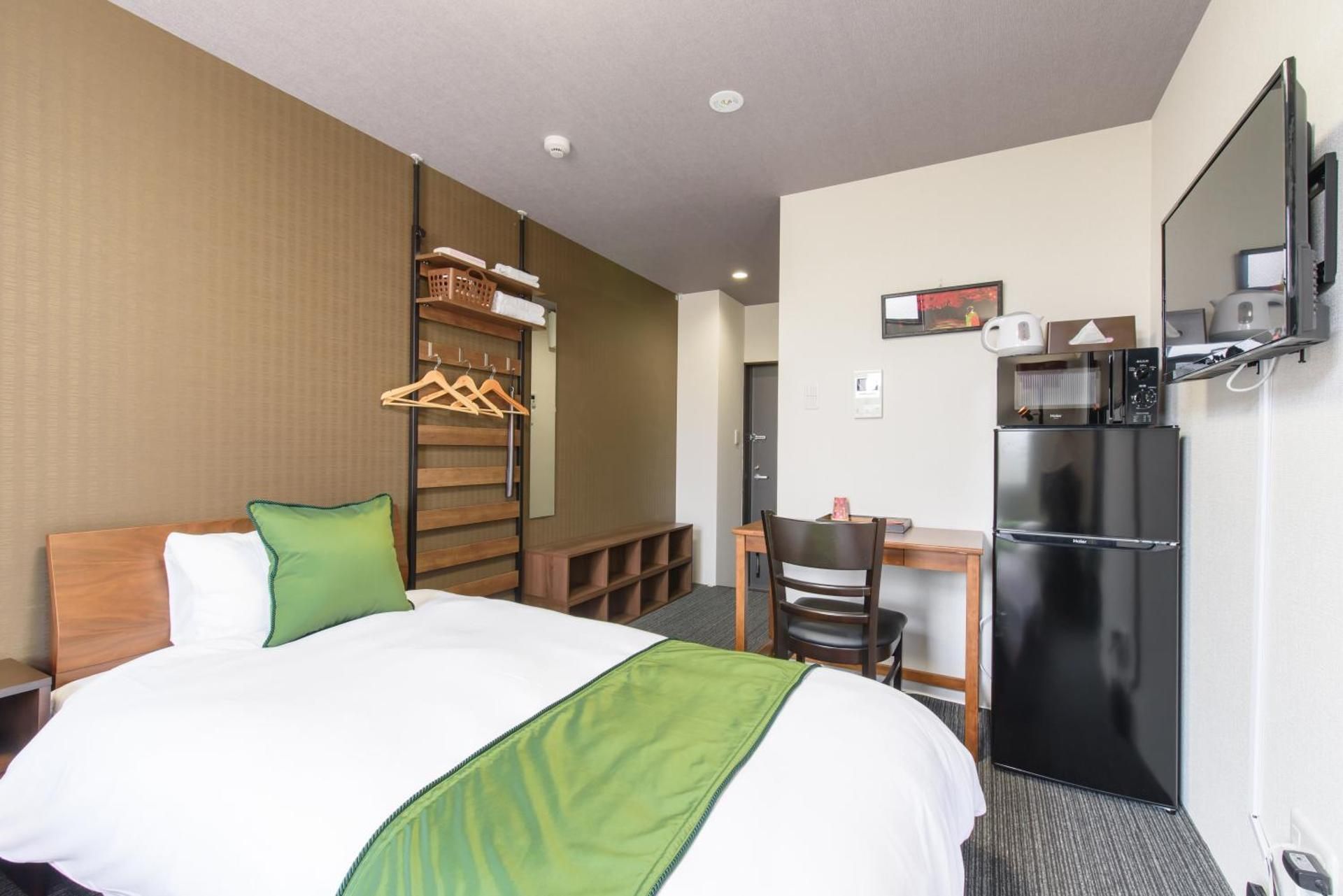 Twin Room 2