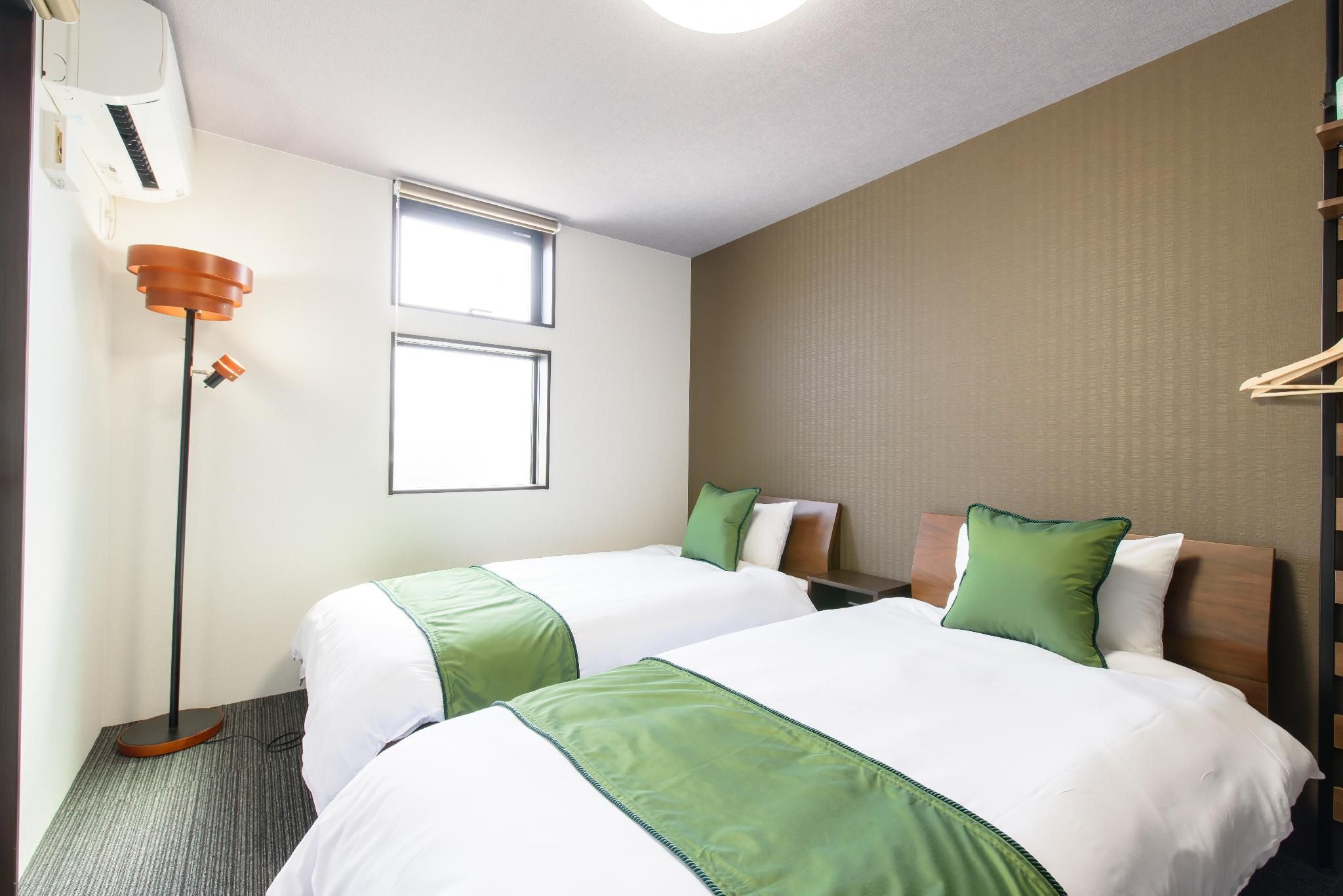 Twin Room 2