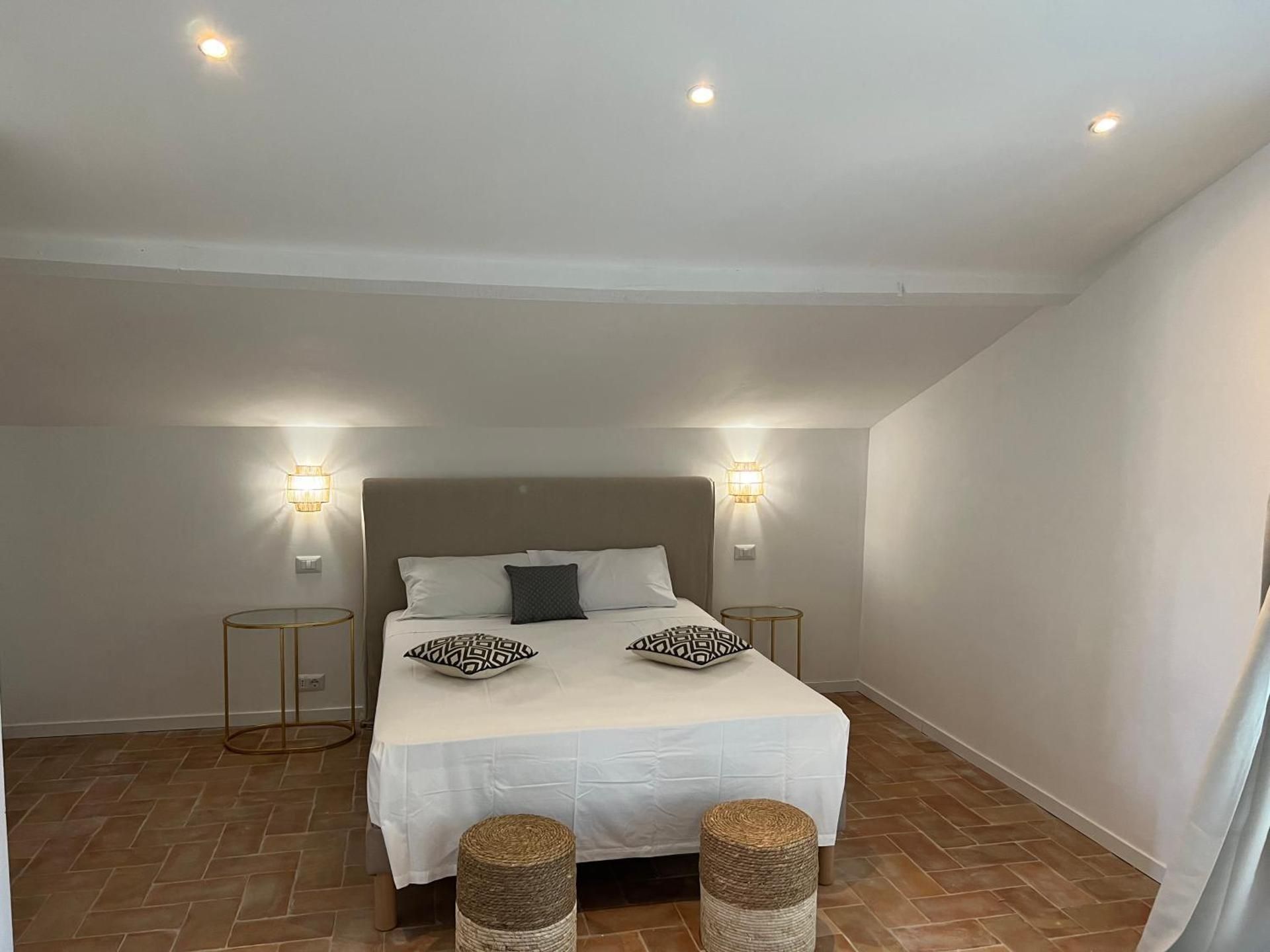 Deluxe Suite with Sea View
