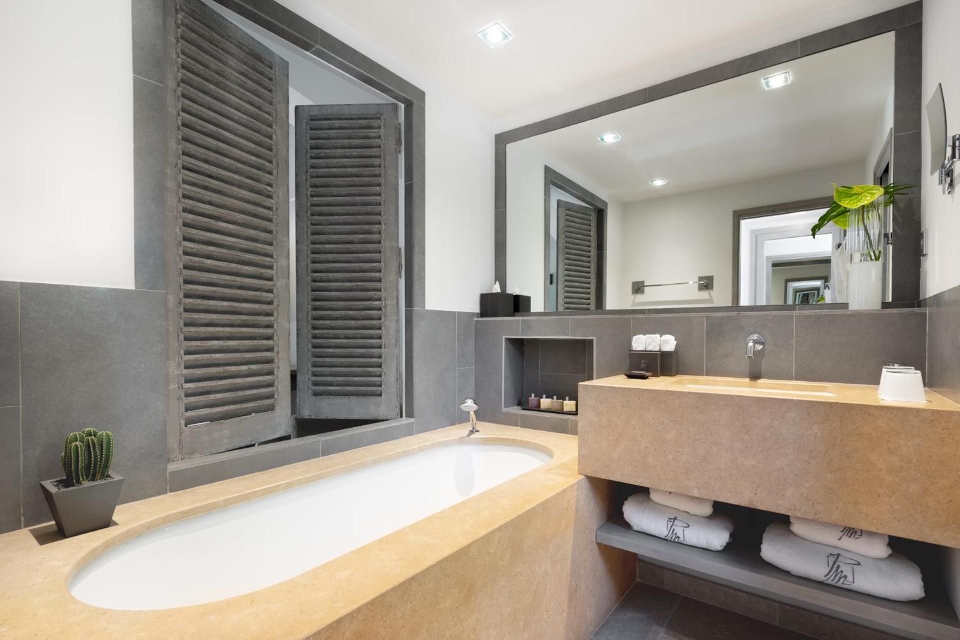 Standard Double or Twin Room