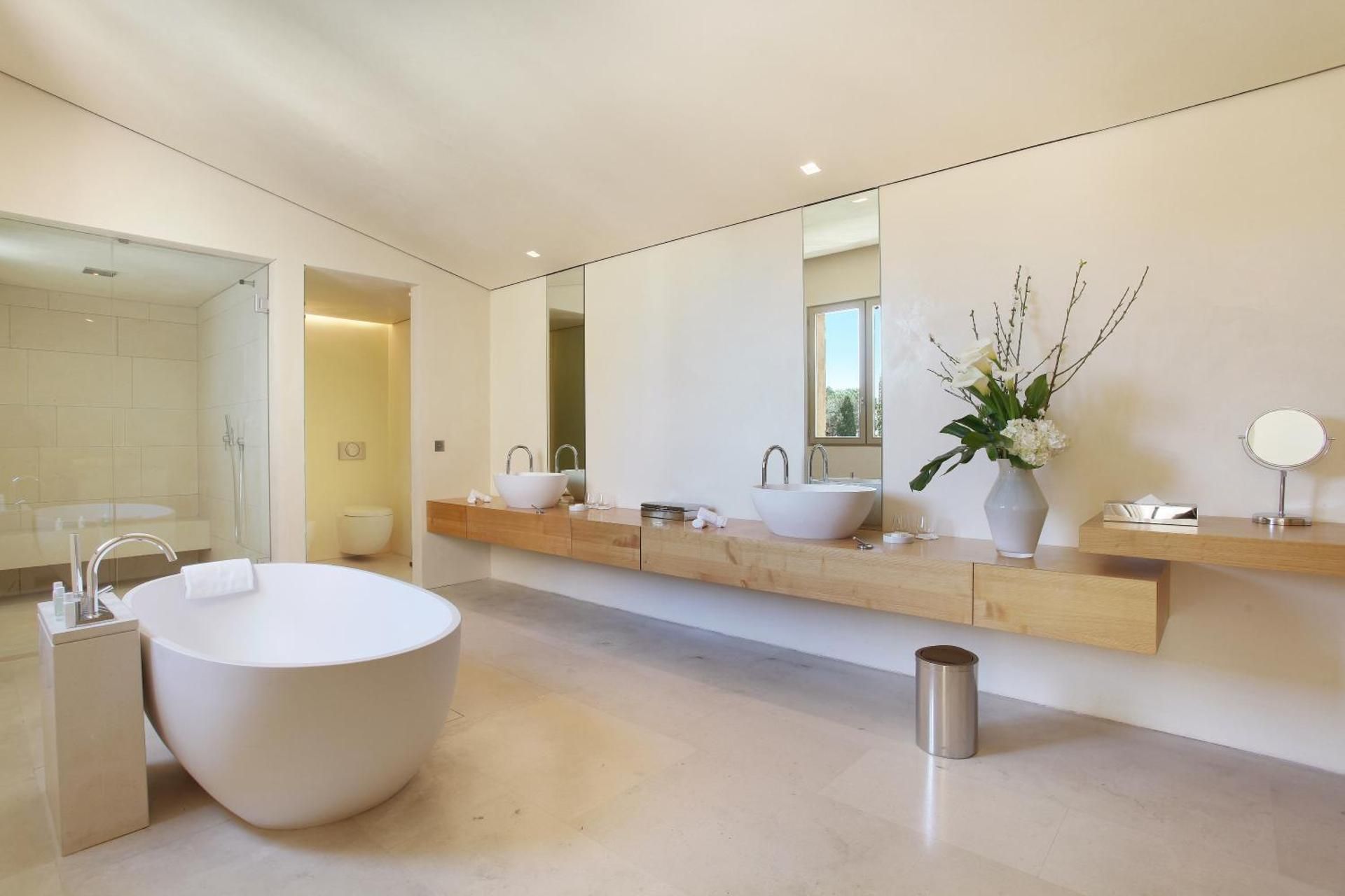 2 bedrooms Luxury Suite