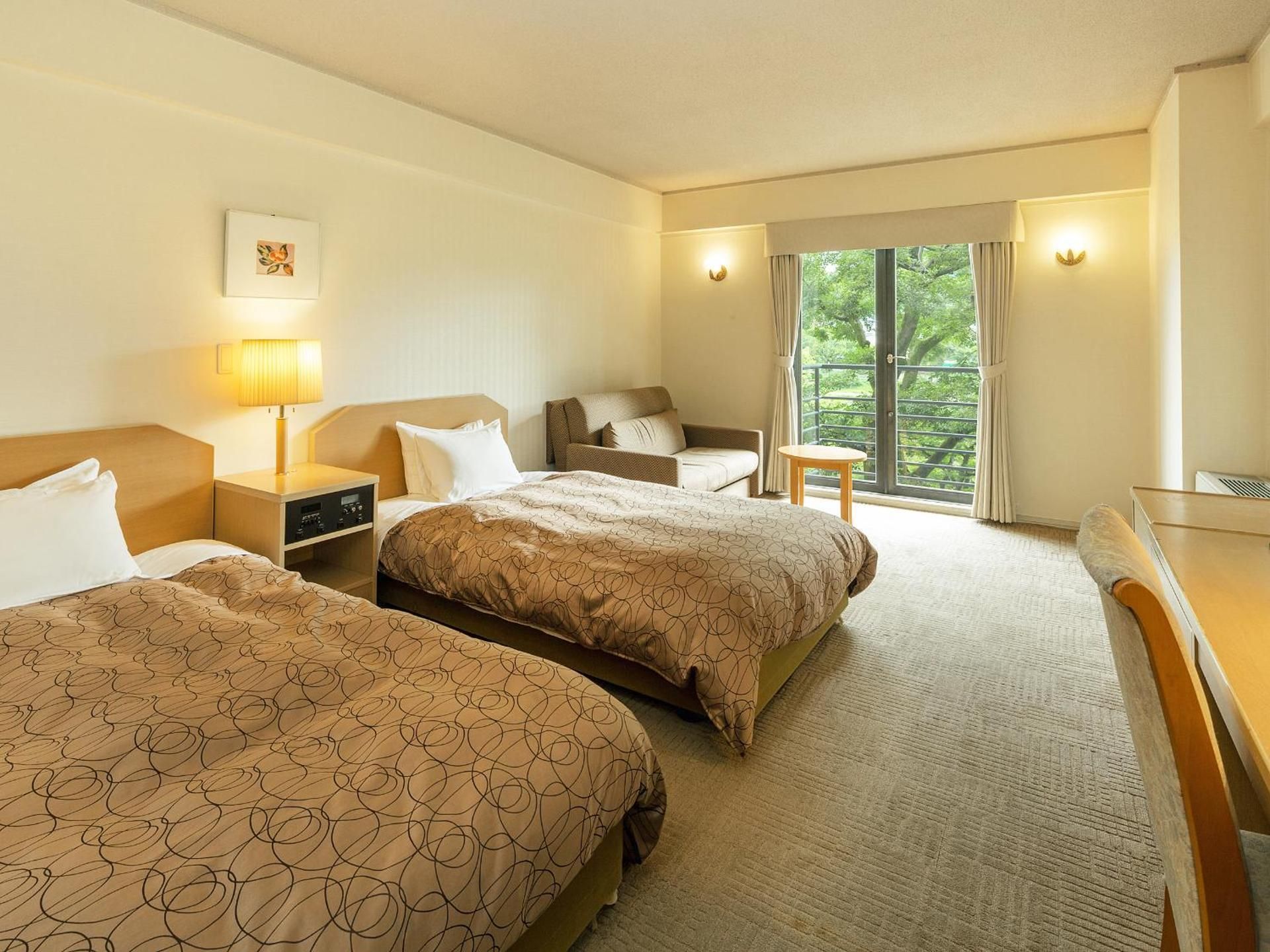 Twin Room with View