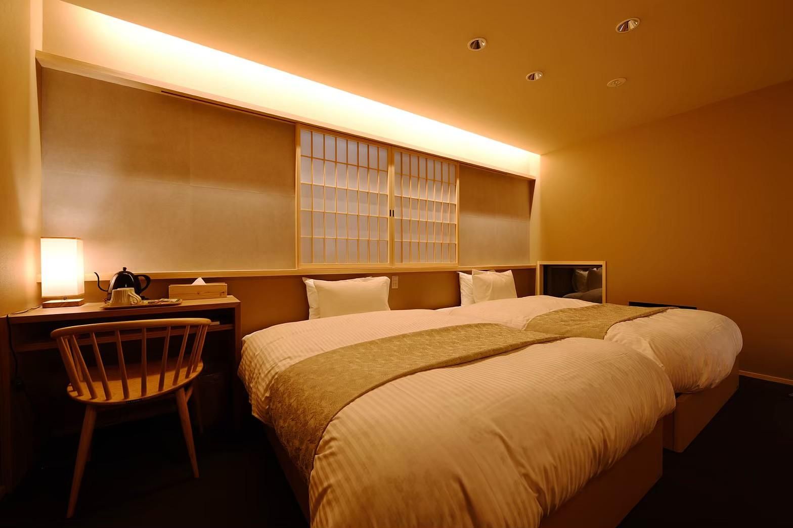 Twin Room with Bathroom
