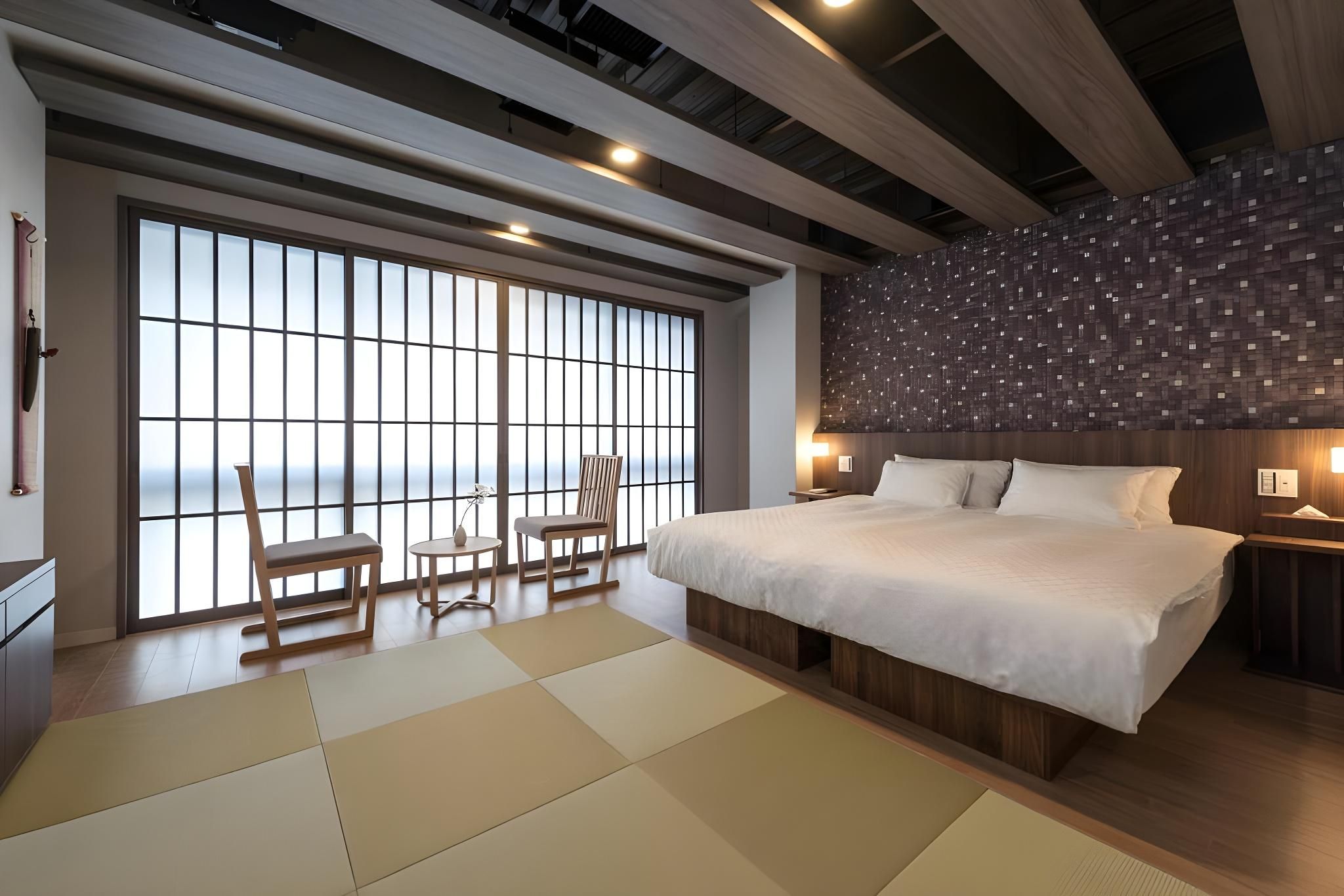 Premium King Room - Non-Smoking