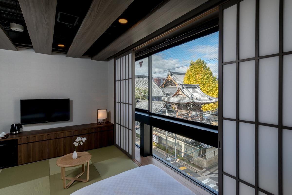 Premium King Room - Non-Smoking