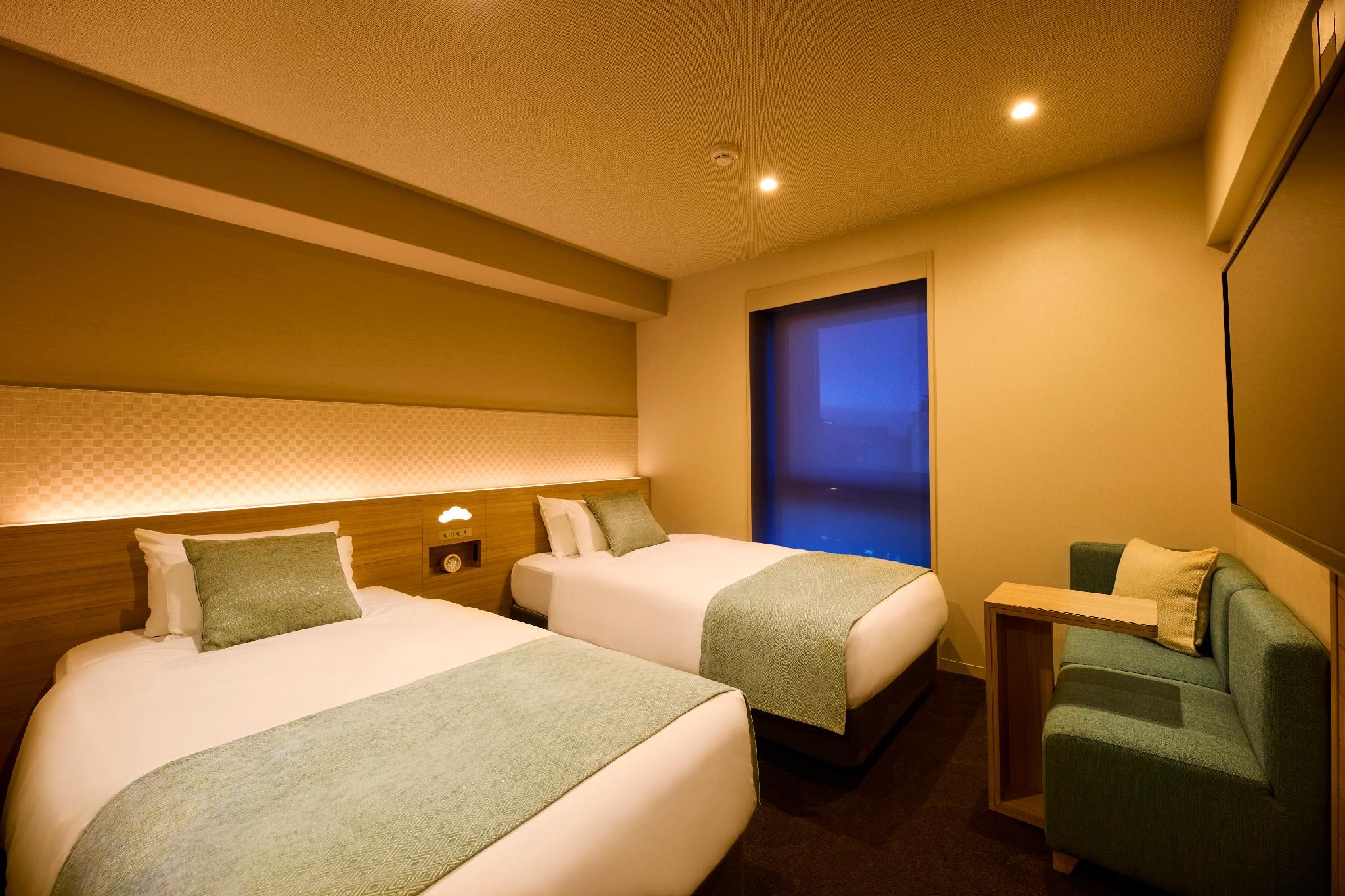 Standard Twin Room - Non-Smoking
