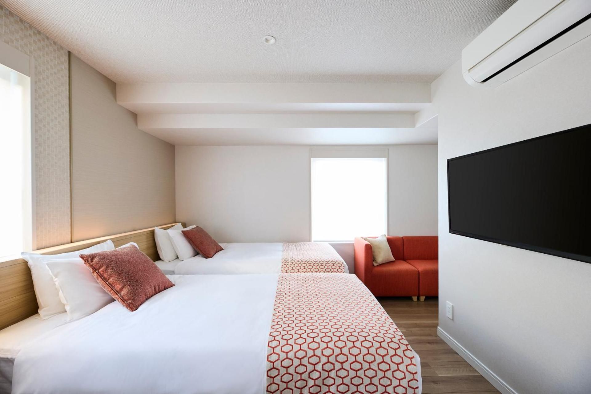 Superior City View Twin Room