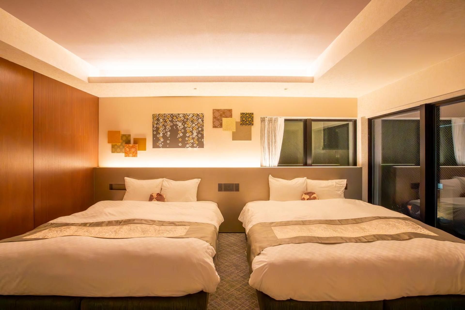 Double or Twin Room with Private Bathroom
