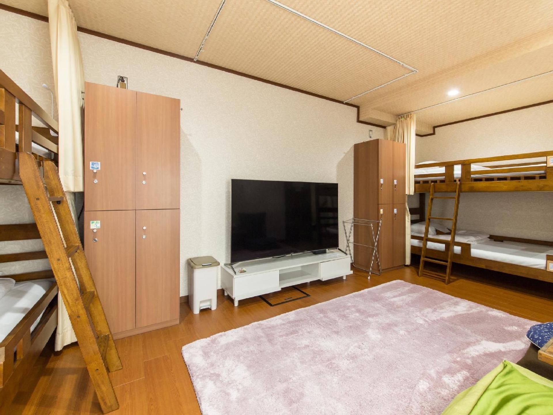 Standard Family Room