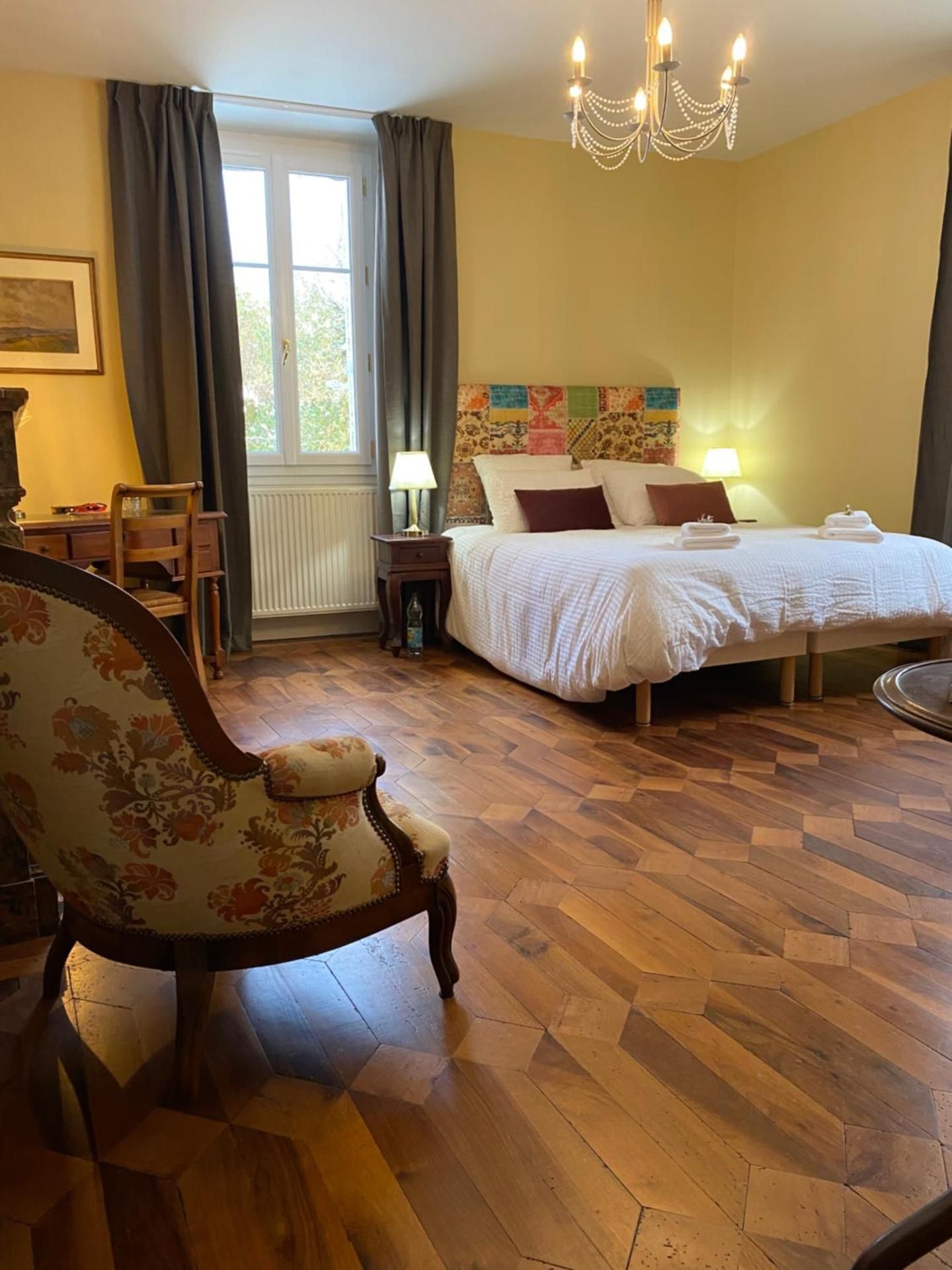 Large Double or Twin Room