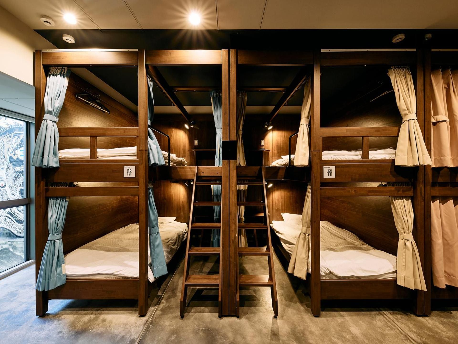 Bunk Bed in Mixed Dormitory Room