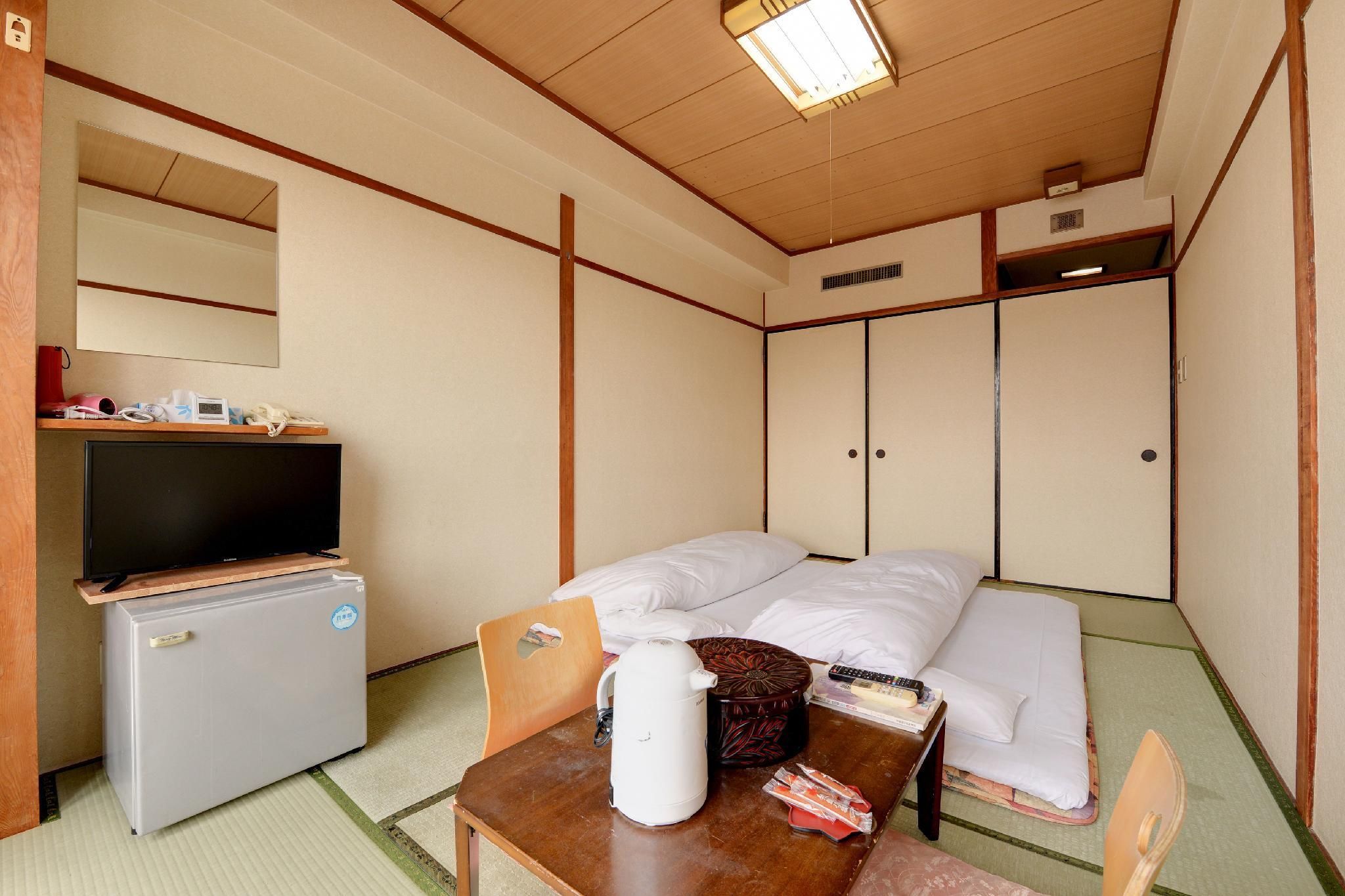 Japanese Style With Bathroom
