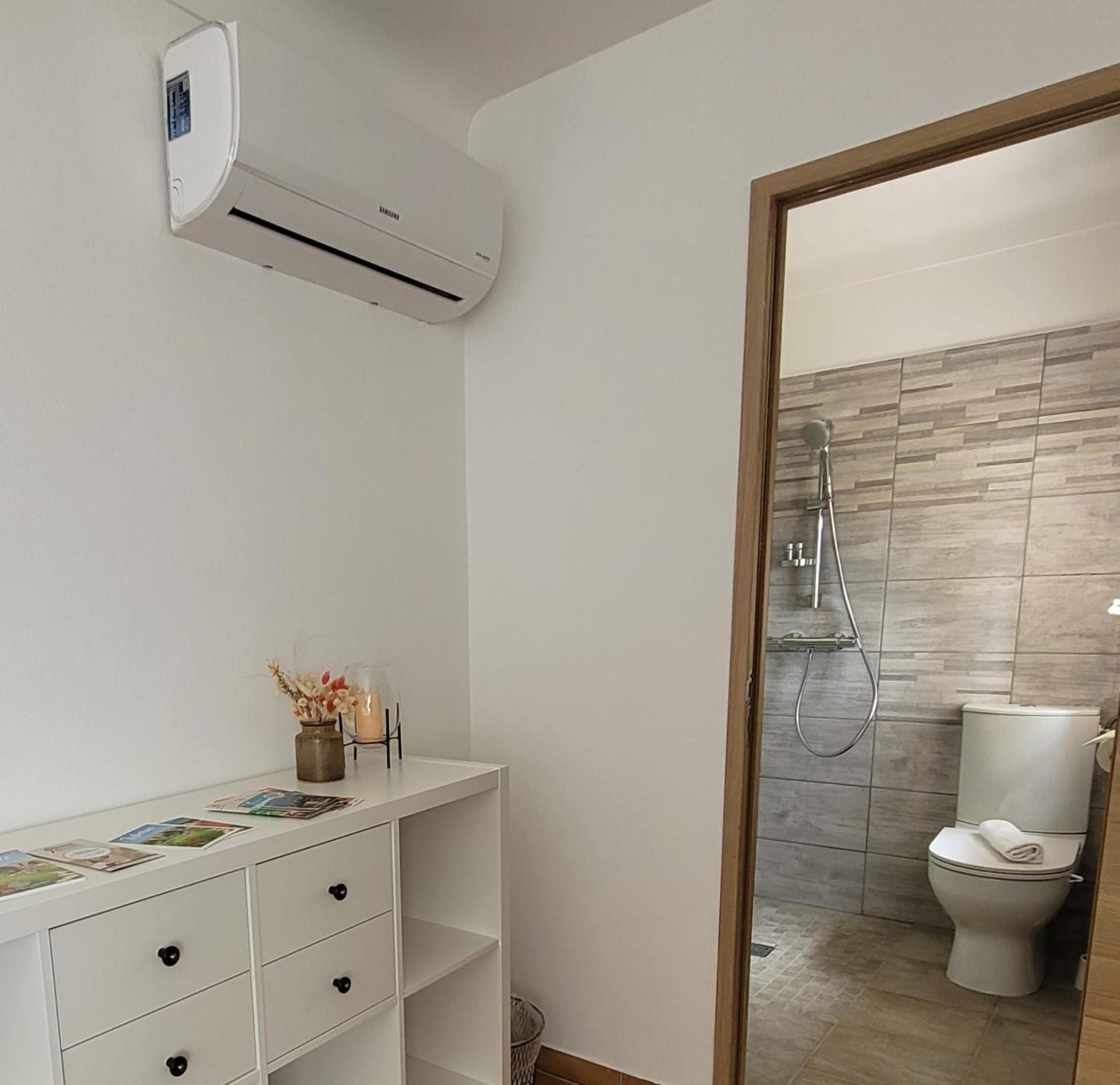 Double Room with Private Bathroom